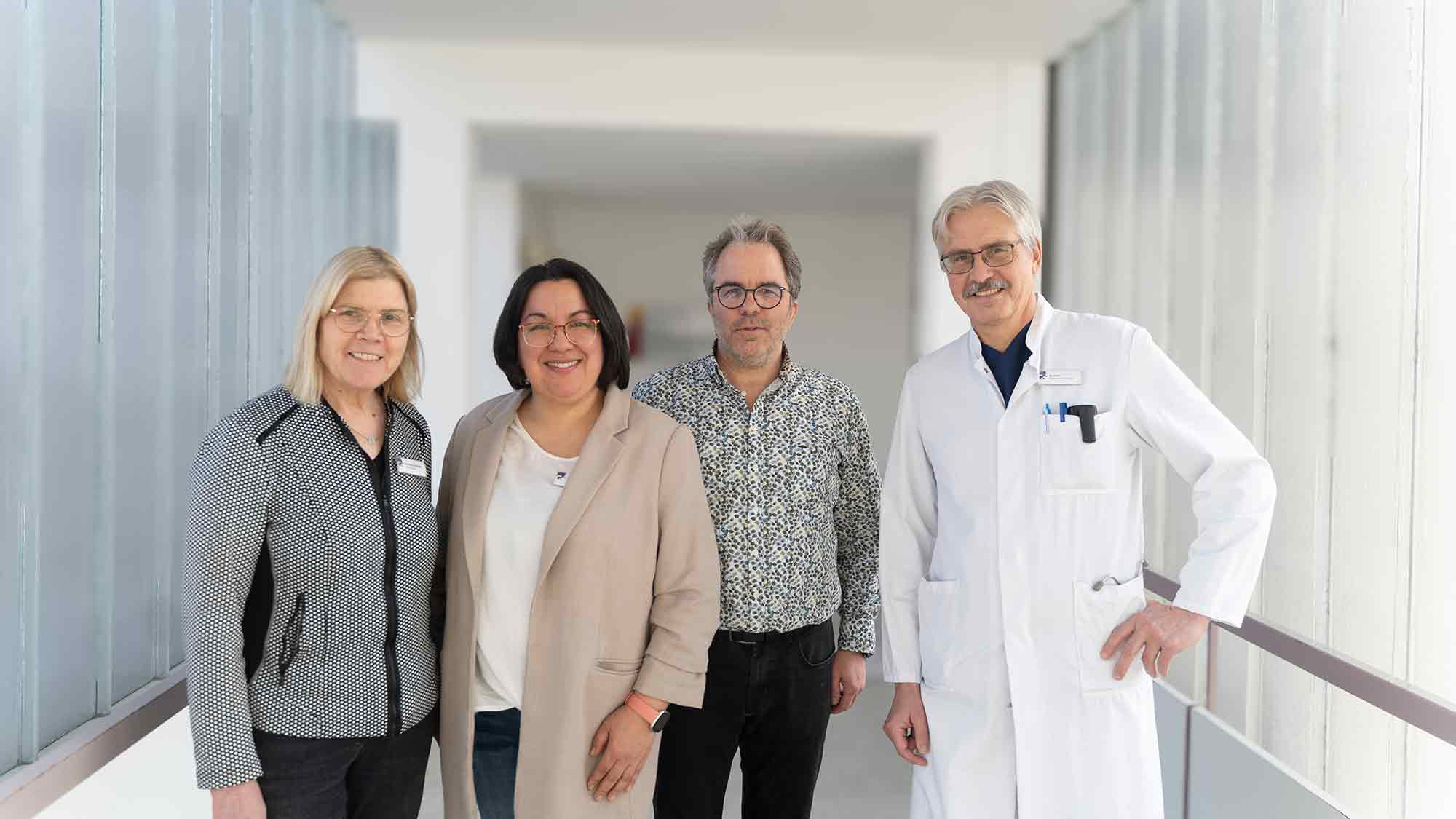 10 Jahre Demenzkoordination im Klinikum Gütersloh: »Wir hätten nie gedacht, dass wir so viel schaffen!« 10 Jahre Demenzkoordination im Klinikum Gütersloh: »Wir hätten nie gedacht, dass wir so viel schaffen!«