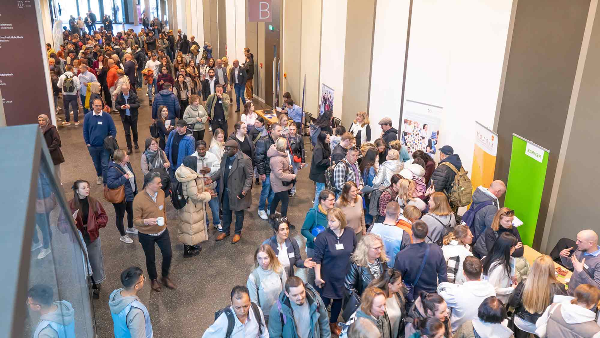 Erste &raquo;connect|train|transform OWL&laquo; in der HSBI: Gemeinsam neue Wege für die Integration internationaler Fachkräfte in den Arbeitsmarkt gestalten