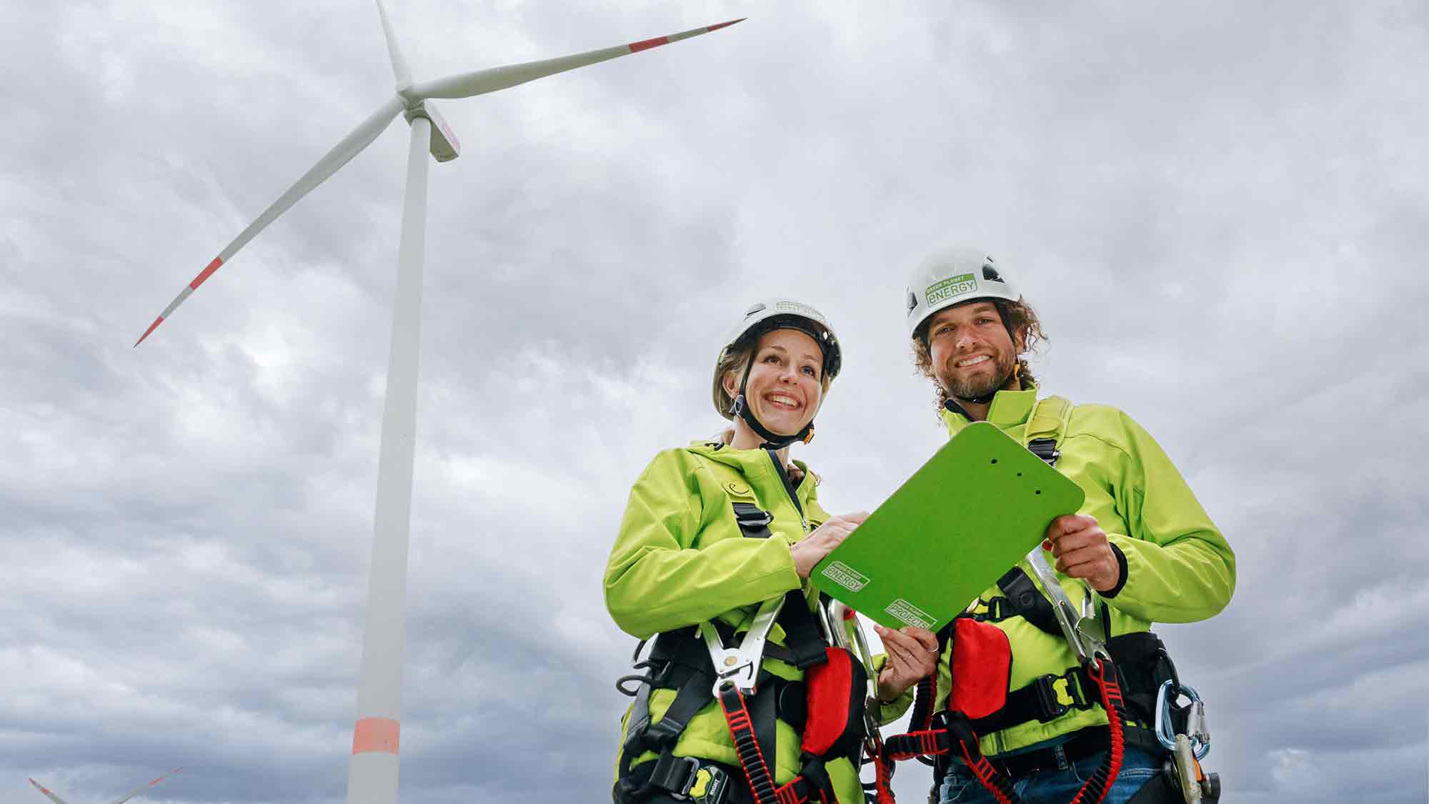 Green Planet Energy Studie: Rückschritt bei »Erneuerbaren« Ausbau kostet deutsche Wirtschaft Milliarden Green Planet Energy Studie: Rückschritt bei »Erneuerbaren« Ausbau kostet deutsche Wirtschaft Milliarden