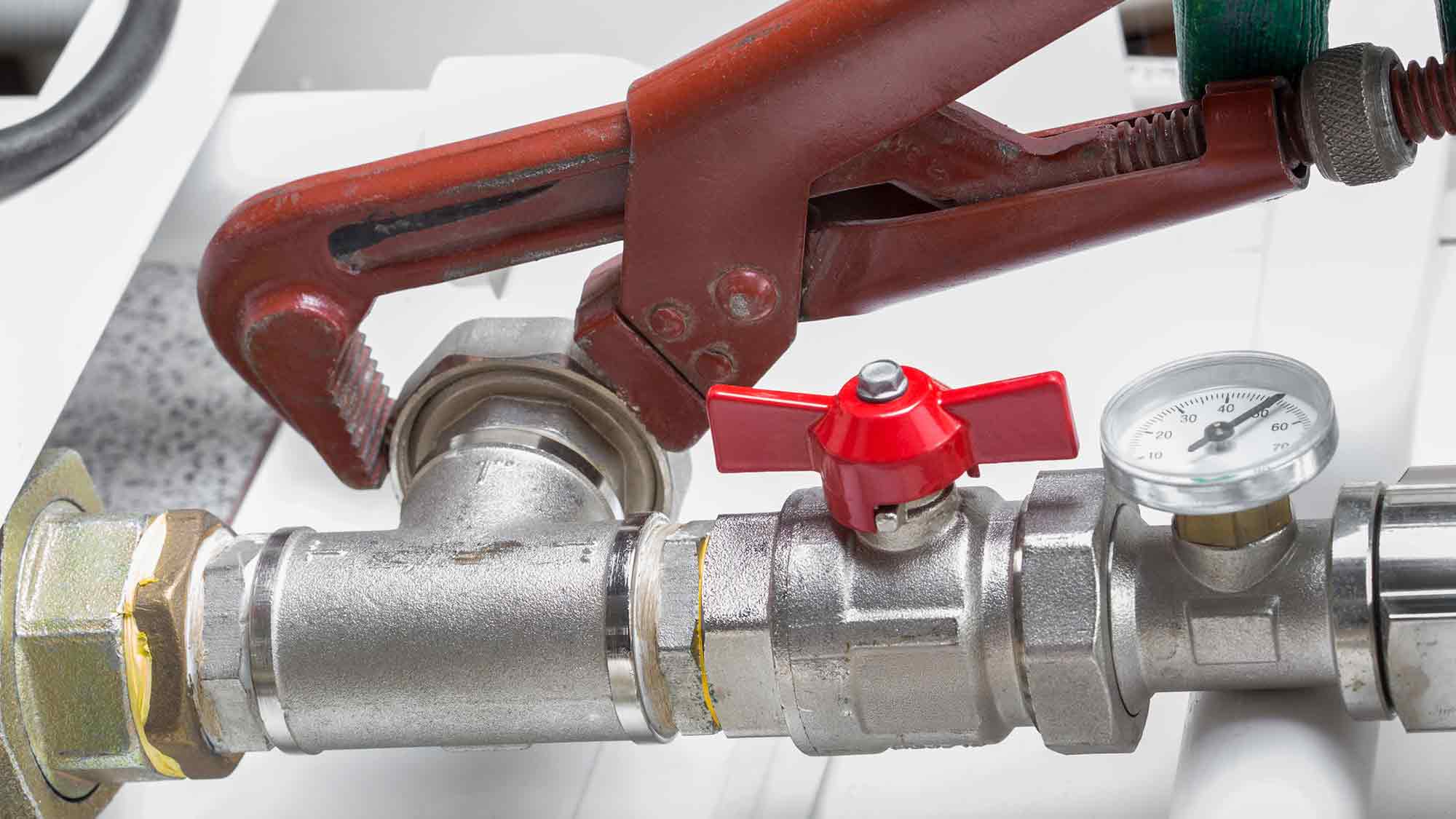 Verbraucherzentrale NRW: von kostenlos bis vierstellig – hohe Preisunterschiede für Stilllegung von Gasanschlüssen