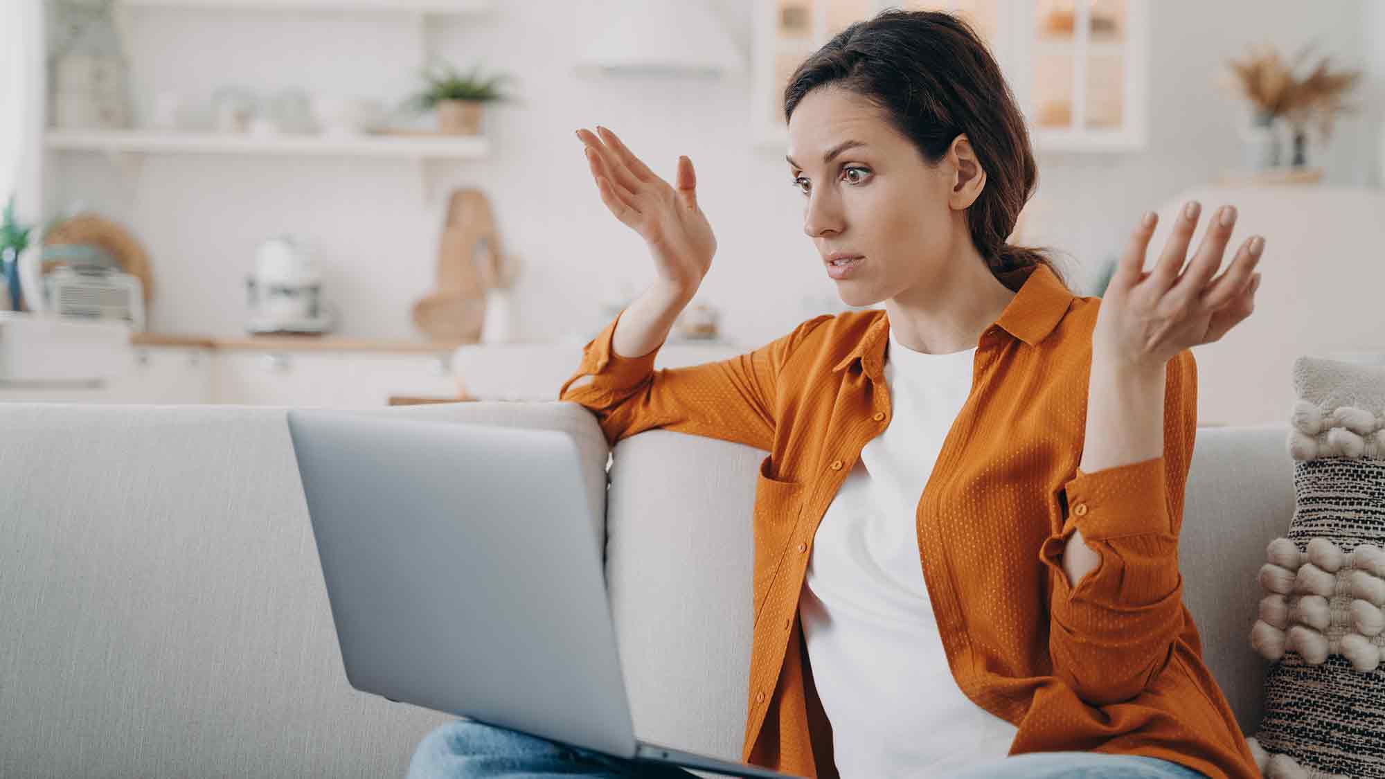 Verbraucherzentrale NRW: OLG München bestätigt – Kündigungsbutton von Sky ist zu versteckt Verbraucherzentrale NRW: OLG München bestätigt – Kündigungsbutton von Sky ist zu versteckt