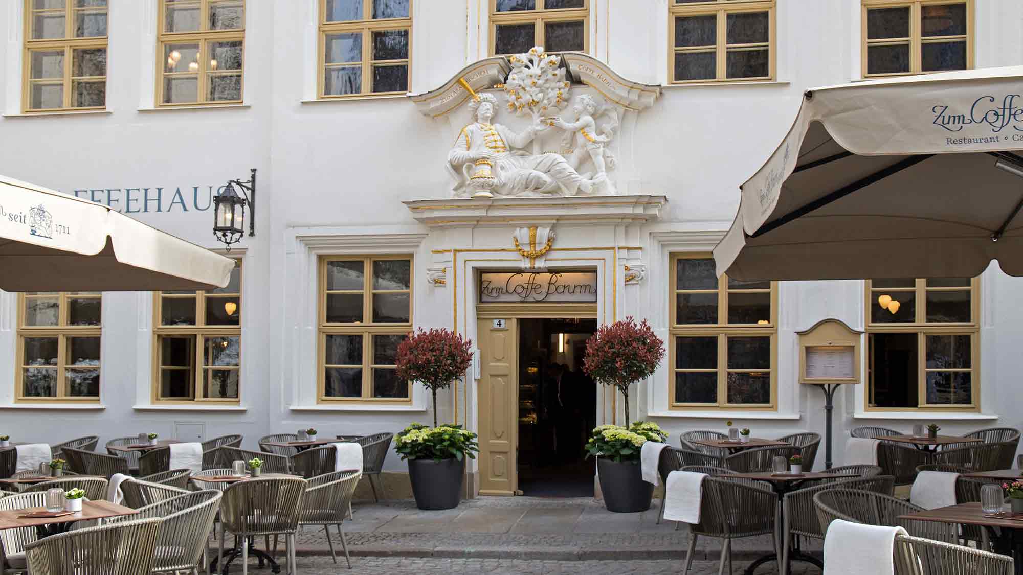 Leipzig: »Zum Arabischen Coffe Baum« – Deutschlands ältestes Kaffeehaus hat nach mehrjähriger Sanierung wieder geöffnet Leipzig: »Zum Arabischen Coffe Baum« – Deutschlands ältestes Kaffeehaus hat nach mehrjähriger Sanierung wieder geöffnet