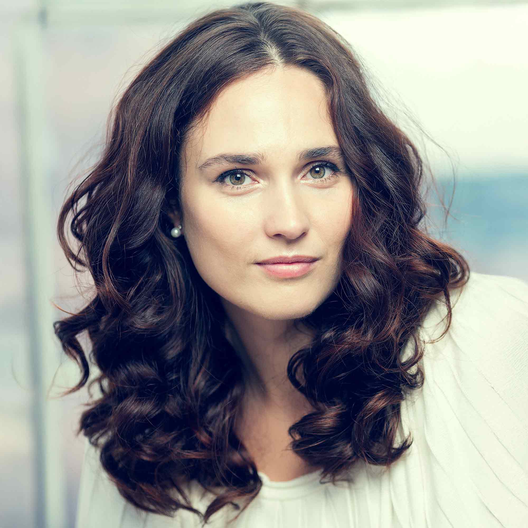 Theater und Philharmonie Essen: Pianistin Anna Vinnitskaya spielt gemeinsam mit ihren Studenten, 27. April 2025 Theater und Philharmonie Essen: Pianistin Anna Vinnitskaya spielt gemeinsam mit ihren Studenten, 27. April 2025