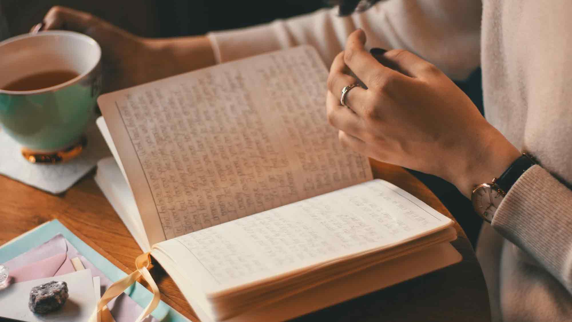 Evangelischer Kirchenkreis Gütersloh: Wenn aus Tagebüchern Texte werden – vom Journal zur Geschichte, 8. Mai 2025 Evangelischer Kirchenkreis Gütersloh: Wenn aus Tagebüchern Texte werden – vom Journal zur Geschichte, 8. Mai 2025