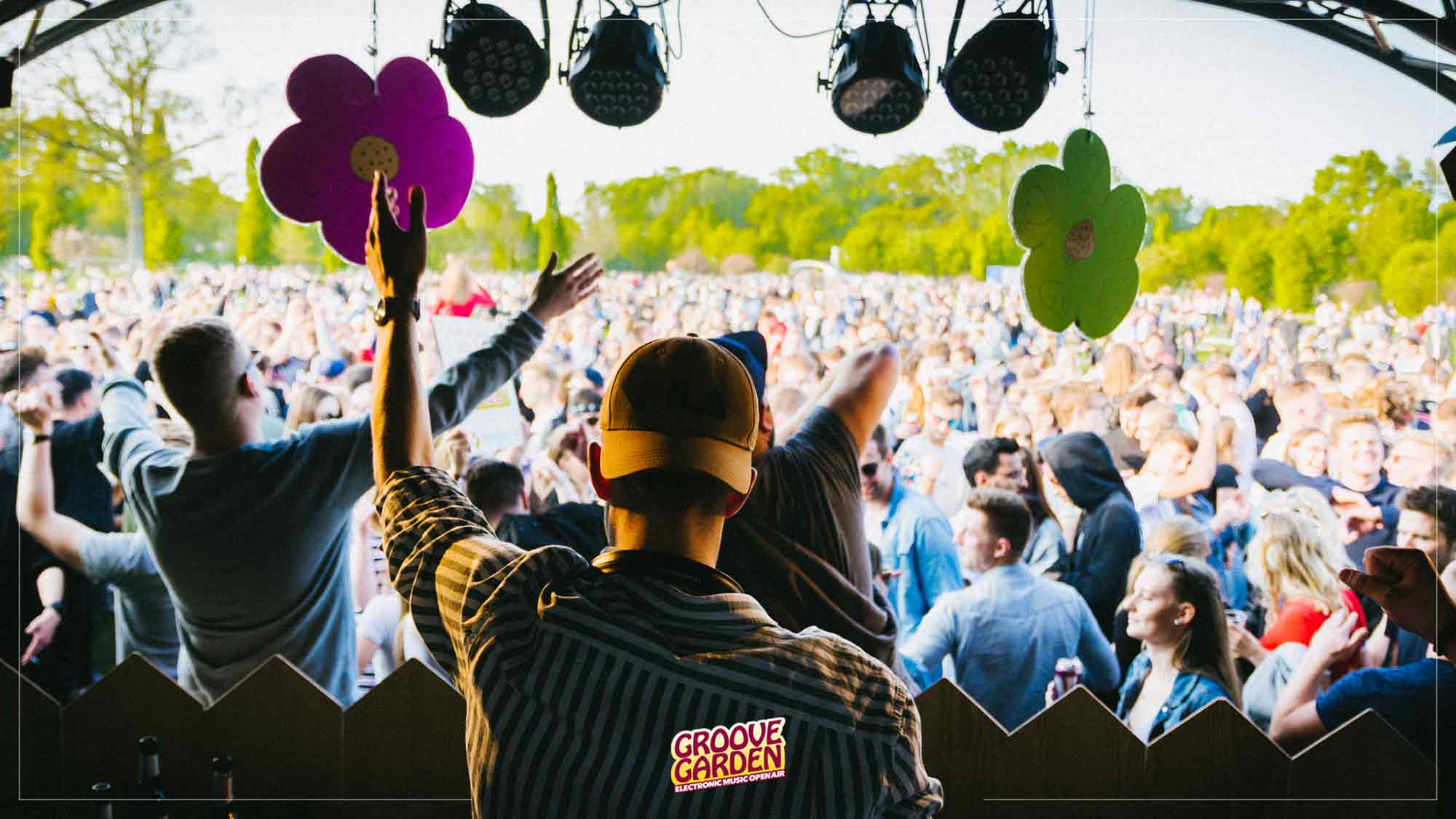 Der Mai 2025 startet mit Märchen und Musik – Groove Garden und Märchenfest im Gartenschaupark Rietberg Der Mai 2025 startet mit Märchen und Musik – Groove Garden und Märchenfest im Gartenschaupark Rietberg