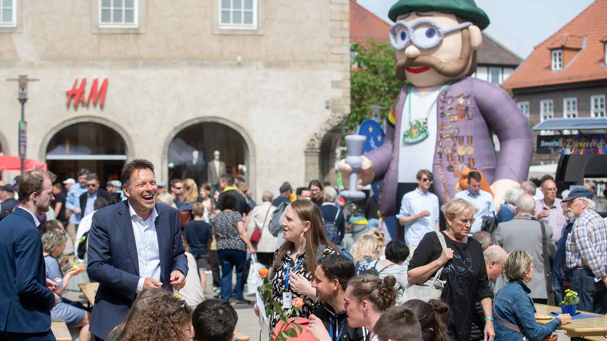 Detmold feiert Europa – Veranstaltungsreihe rund um die Europatage vom 3. bis zum 11. Mai 2025