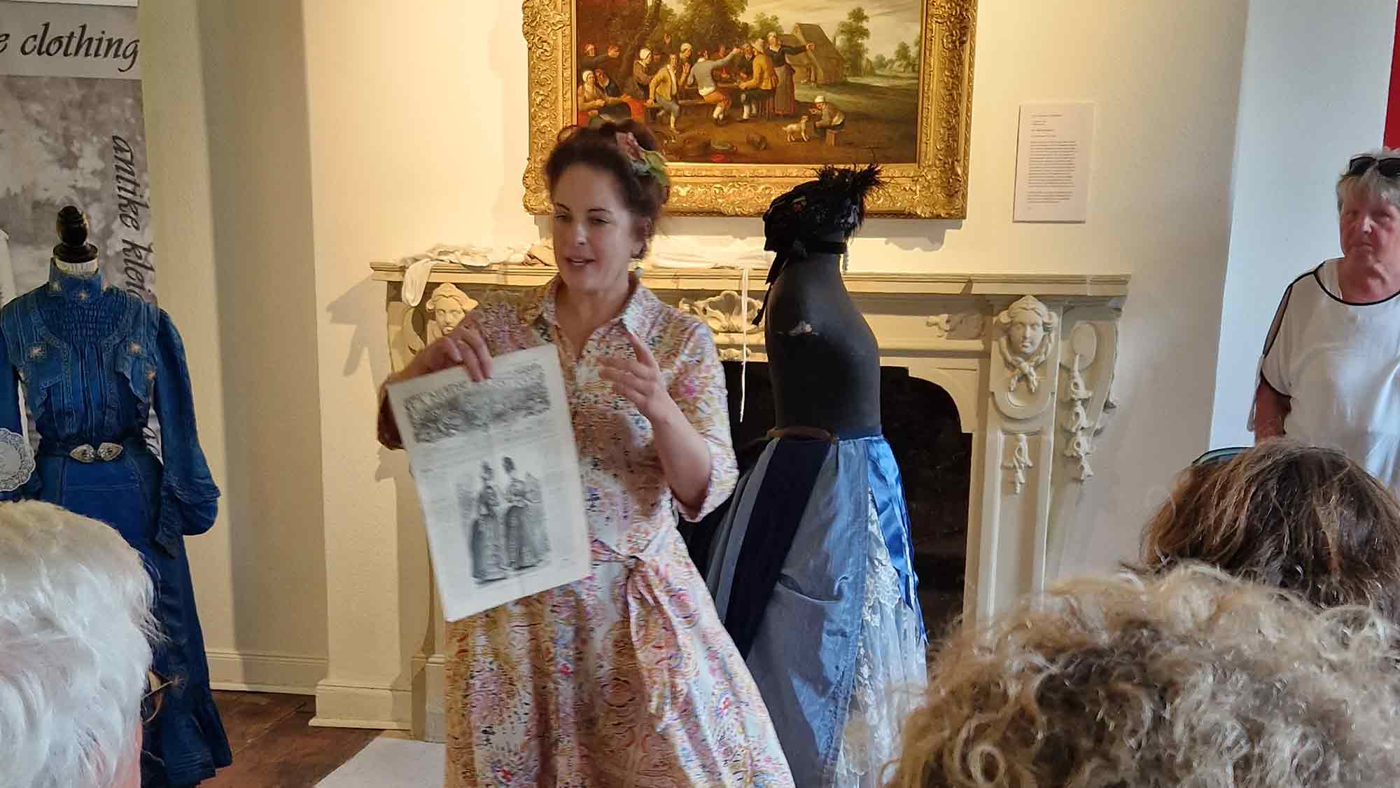 Museum Abtei Liesborn: zwischen Jugendstil und Roaring Twenties – die Emanzipation der Frauenkleidung, 15. Mai 2025 Museum Abtei Liesborn: zwischen Jugendstil und Roaring Twenties – die Emanzipation der Frauenkleidung, 15. Mai 2025