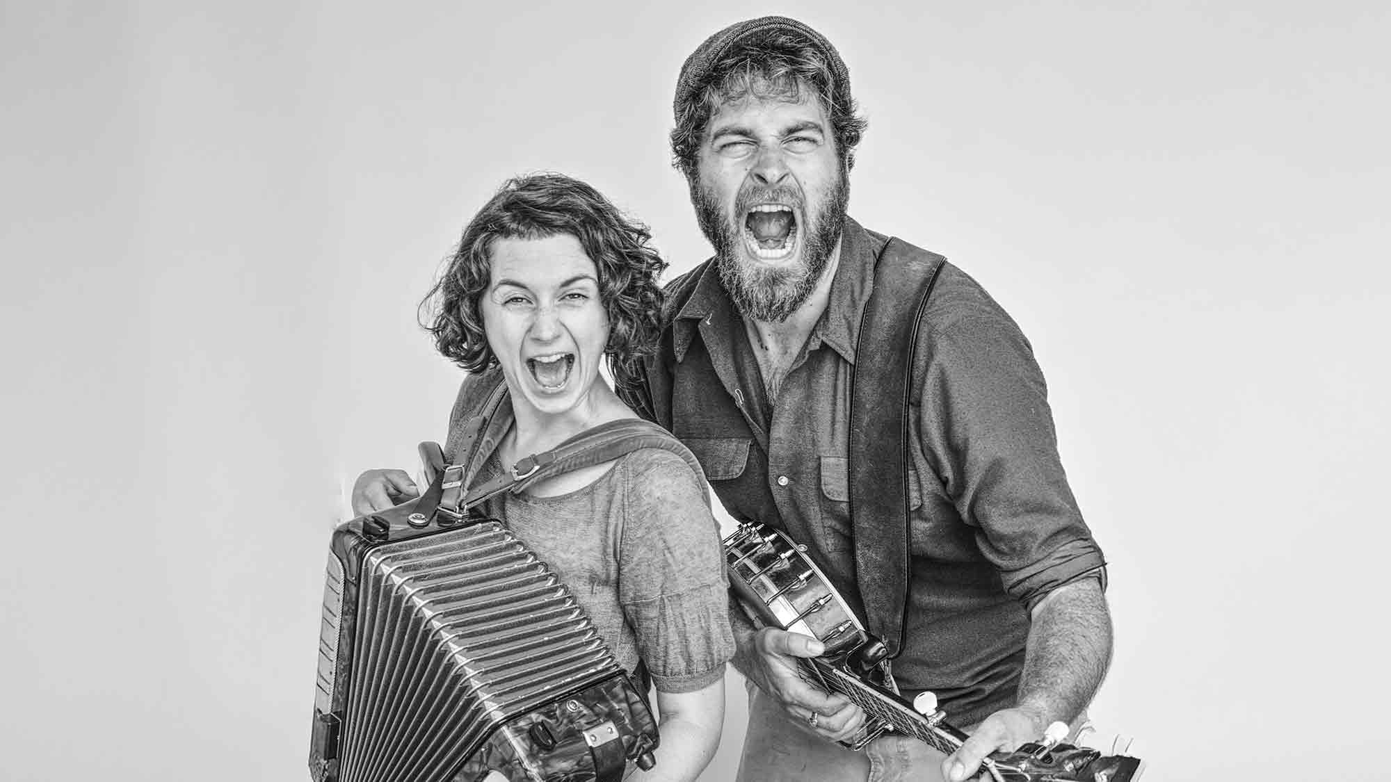 Bürgerzentrum Schuhfabrik Ahlen: »Tante Friedl« auf Tandem Fahrrad Musik Tour, 14. Juni 2025 Bürgerzentrum Schuhfabrik Ahlen: »Tante Friedl« auf Tandem Fahrrad Musik Tour, 14. Juni 2025