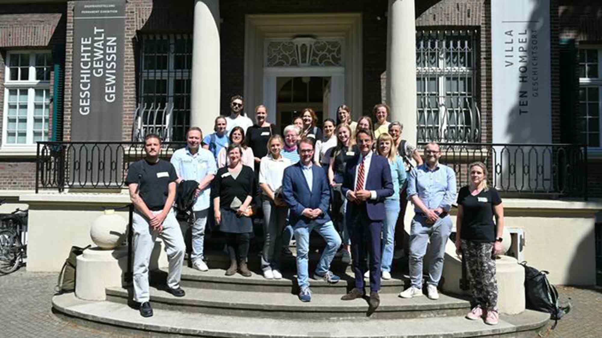 Diversity Tag am 27. Mai 2025: 80 Jahre Kriegsende – Bezirksregierung Münster setzt Zeichen für Geschichtskultur Diversity Tag am 27. Mai 2025: 80 Jahre Kriegsende – Bezirksregierung Münster setzt Zeichen für Geschichtskultur