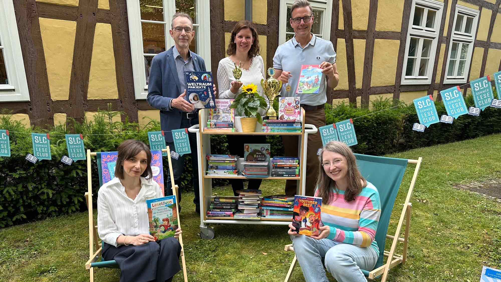An die Bücher, fertig, los: Sommer Lese Club startet, Aktion der Rietberger Stadtbibliothek ab 1. Juli 2025 An die Bücher, fertig, los: Sommer Lese Club startet, Aktion der Rietberger Stadtbibliothek ab 1. Juli 2025