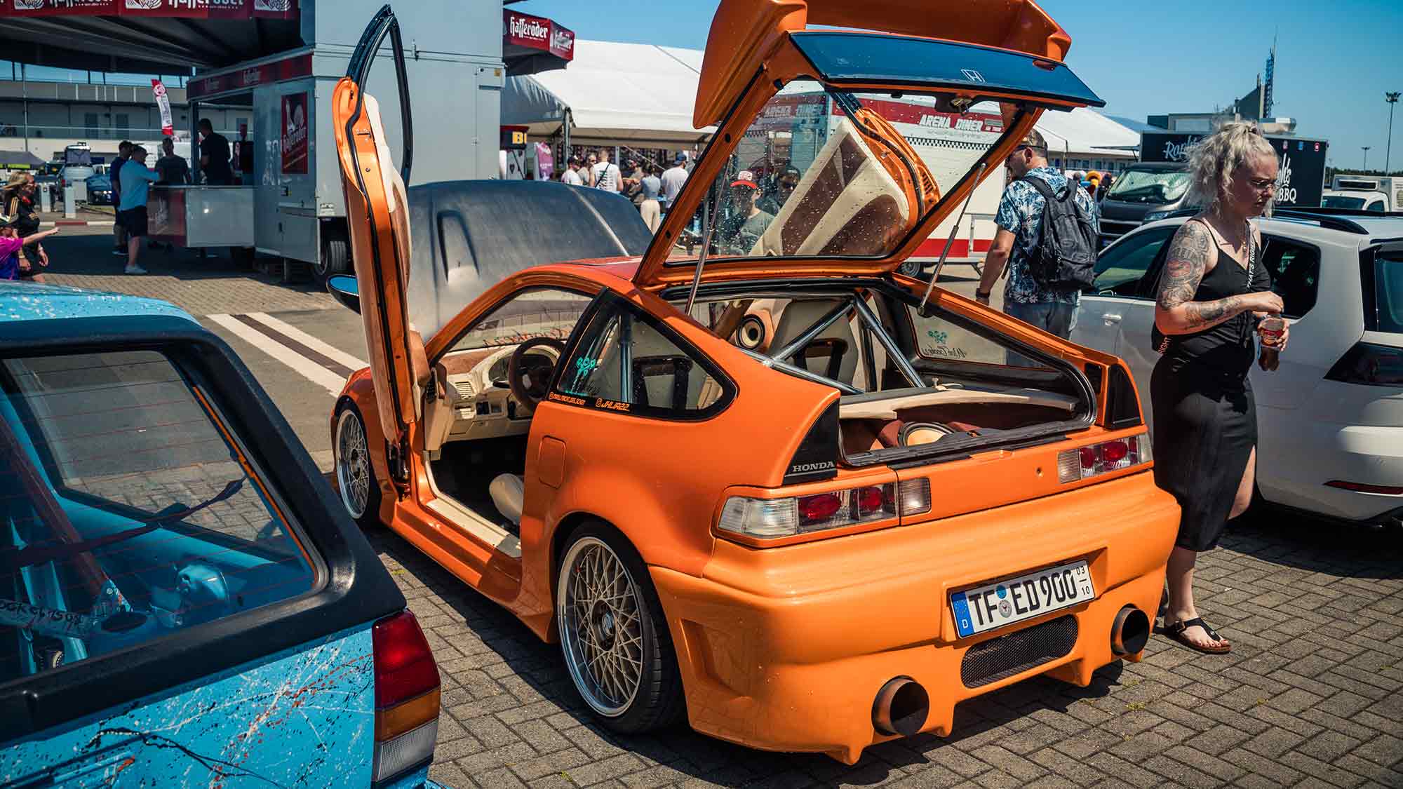 Rennfieber in Oschersleben – 200 Fahrer begeistern Besucher beim Fast Car Festival Rennfieber in Oschersleben – 200 Fahrer begeistern Besucher beim Fast Car Festival