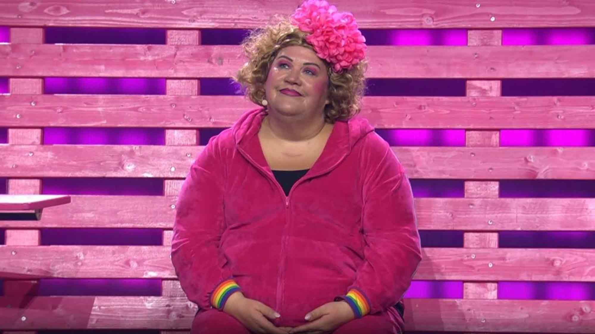 Pinker Quoten Erfolg in der jungen Zielgruppe: »Cindy aus Marzahn live! Einmal Prinzessin und zurück« holt Primetime Sieg Pinker Quoten Erfolg in der jungen Zielgruppe: »Cindy aus Marzahn live! Einmal Prinzessin und zurück« holt Primetime Sieg