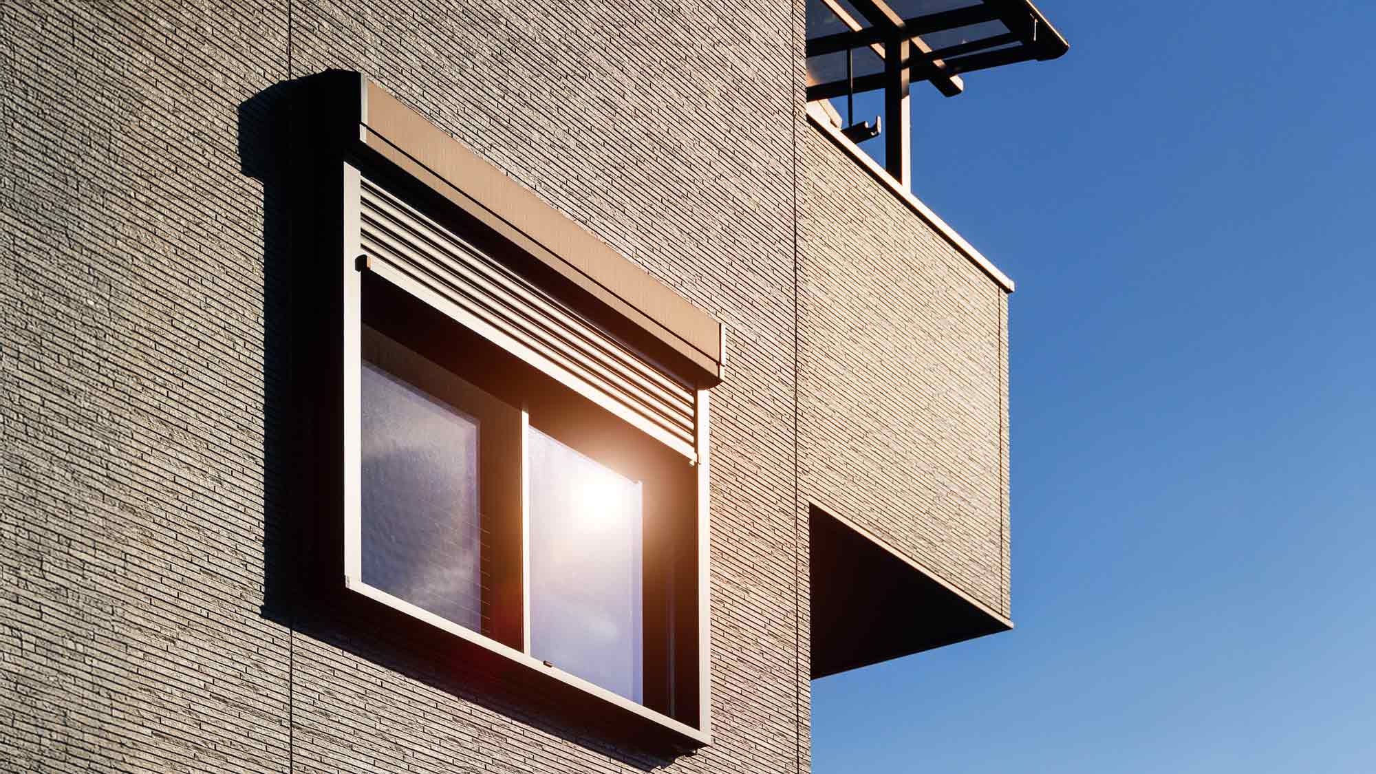 Verbraucherzentrale NRW: Wenn die Hitze kommt – Tipps für kühle 4 Wände in Haus und Wohnung Verbraucherzentrale NRW: Wenn die Hitze kommt – Tipps für kühle 4 Wände in Haus und Wohnung