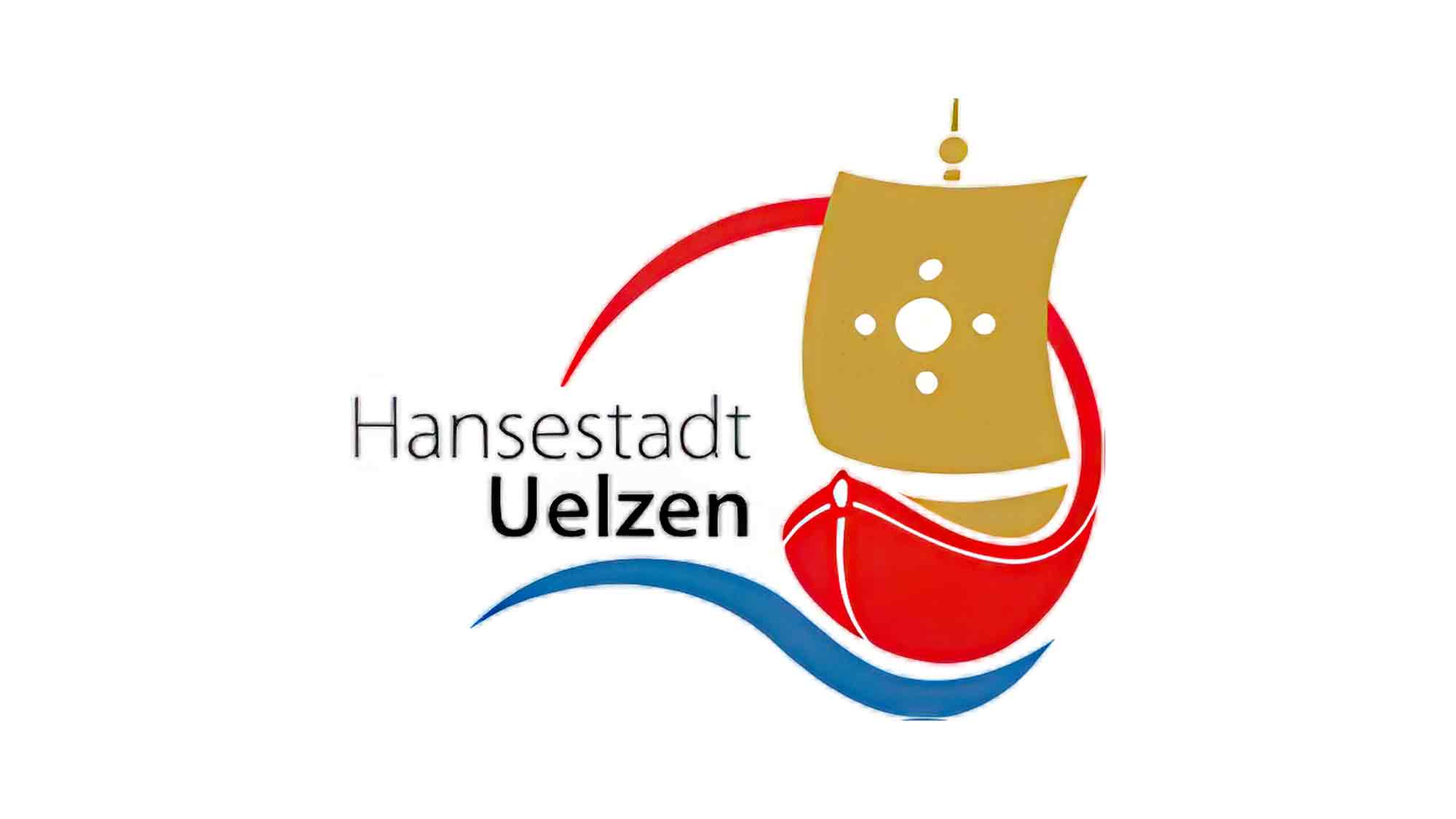 Kunst, die fliegt: Uelzen macht die Innenstadt zur 24 Stunden Galerie unter freiem Himmel