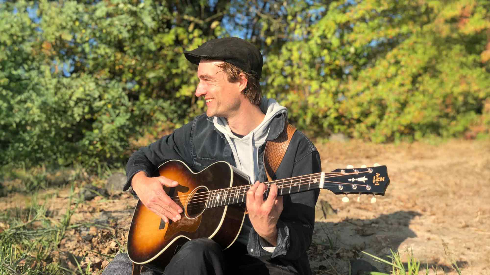 Konzertreihe »Trompetenbaum und Geigenfeige«: Phil Wood spielt auf dem Heimathof Sprakel, 27. Juli 2025 Konzertreihe »Trompetenbaum und Geigenfeige«: Phil Wood spielt auf dem Heimathof Sprakel, 27. Juli 2025