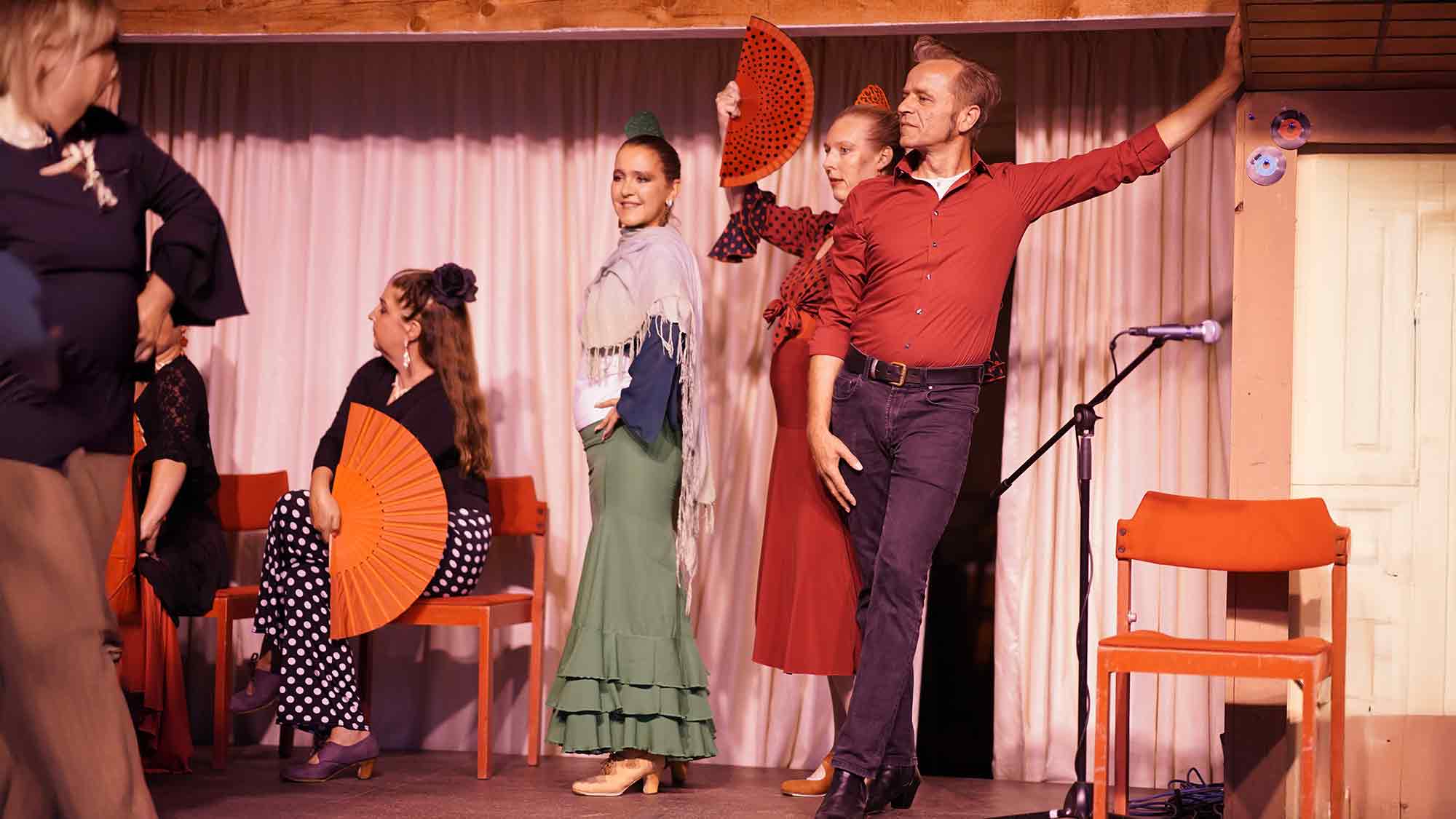 Flamenco Camp 2025 im Kulturgewächshaus Birkenried – eine Woche voller Rhythmus, Leidenschaft und Lebensfreude, 24. bis 30. August 2025 Flamenco Camp 2025 im Kulturgewächshaus Birkenried – eine Woche voller Rhythmus, Leidenschaft und Lebensfreude, 24. bis 30. August 2025