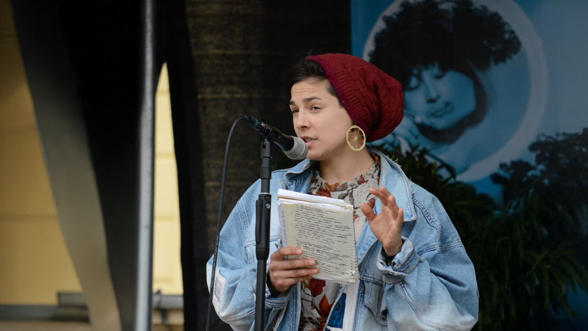 Farbe und Worte zur Museumsnacht – Caricatura Mitmachprgramm vor dem »KulturBahnhof«, 6. September 2025 Farbe und Worte zur Museumsnacht – Caricatura Mitmachprgramm vor dem »KulturBahnhof«, 6. September 2025