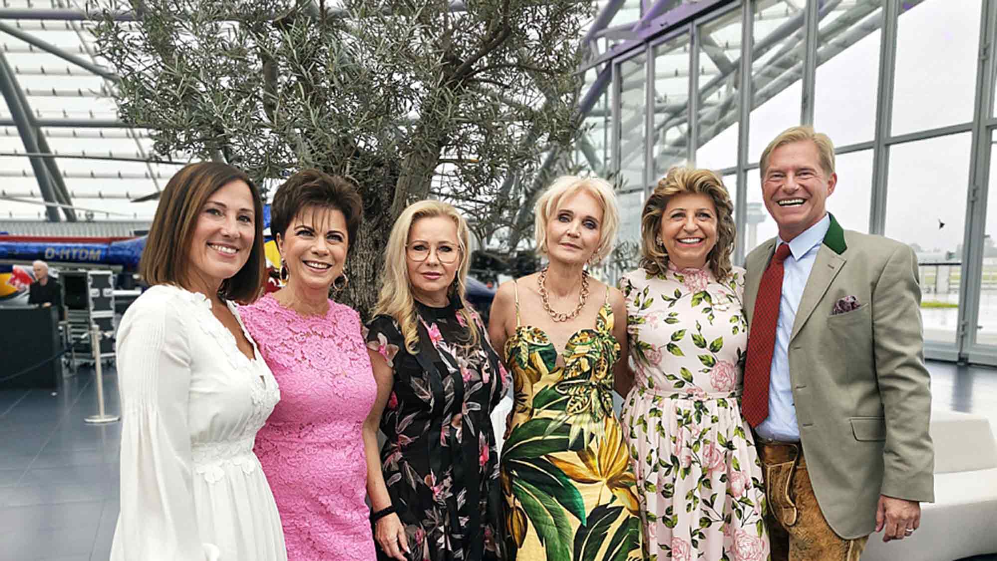 Festspielcocktail der »Passauer Runde« in Salzburg – Charity Event zugunsten von »Wings for Life« Festspielcocktail der »Passauer Runde« in Salzburg – Charity Event zugunsten von »Wings for Life«
