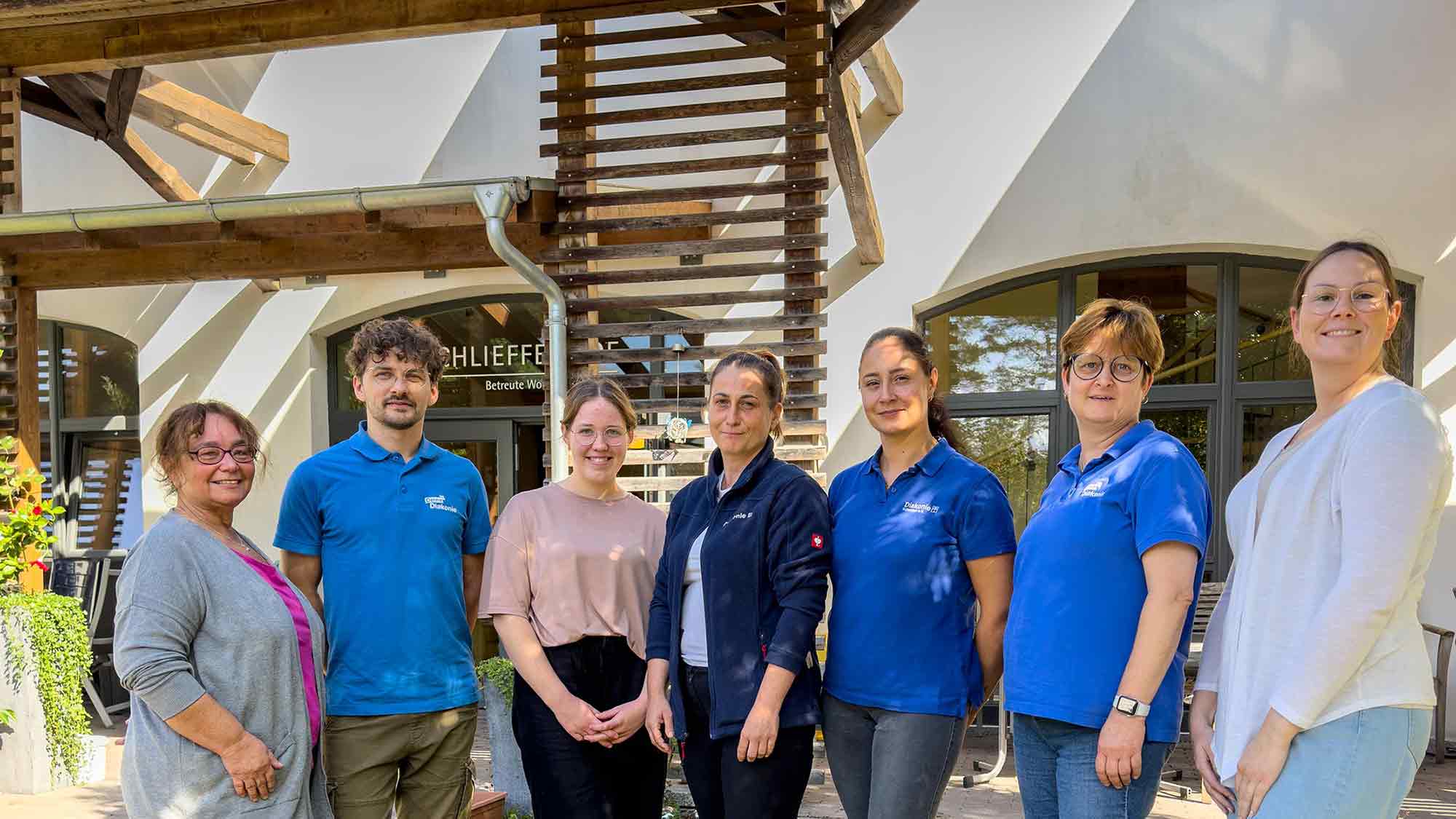 »Deine Diakonie«: Pilotprojekt »Auszubildenden WG«, im Schlieffenhof hat der Pflege Nachwuchs das Steuer übernommen »Deine Diakonie«: Pilotprojekt »Auszubildenden WG«, im Schlieffenhof hat der Pflege Nachwuchs das Steuer übernommen
