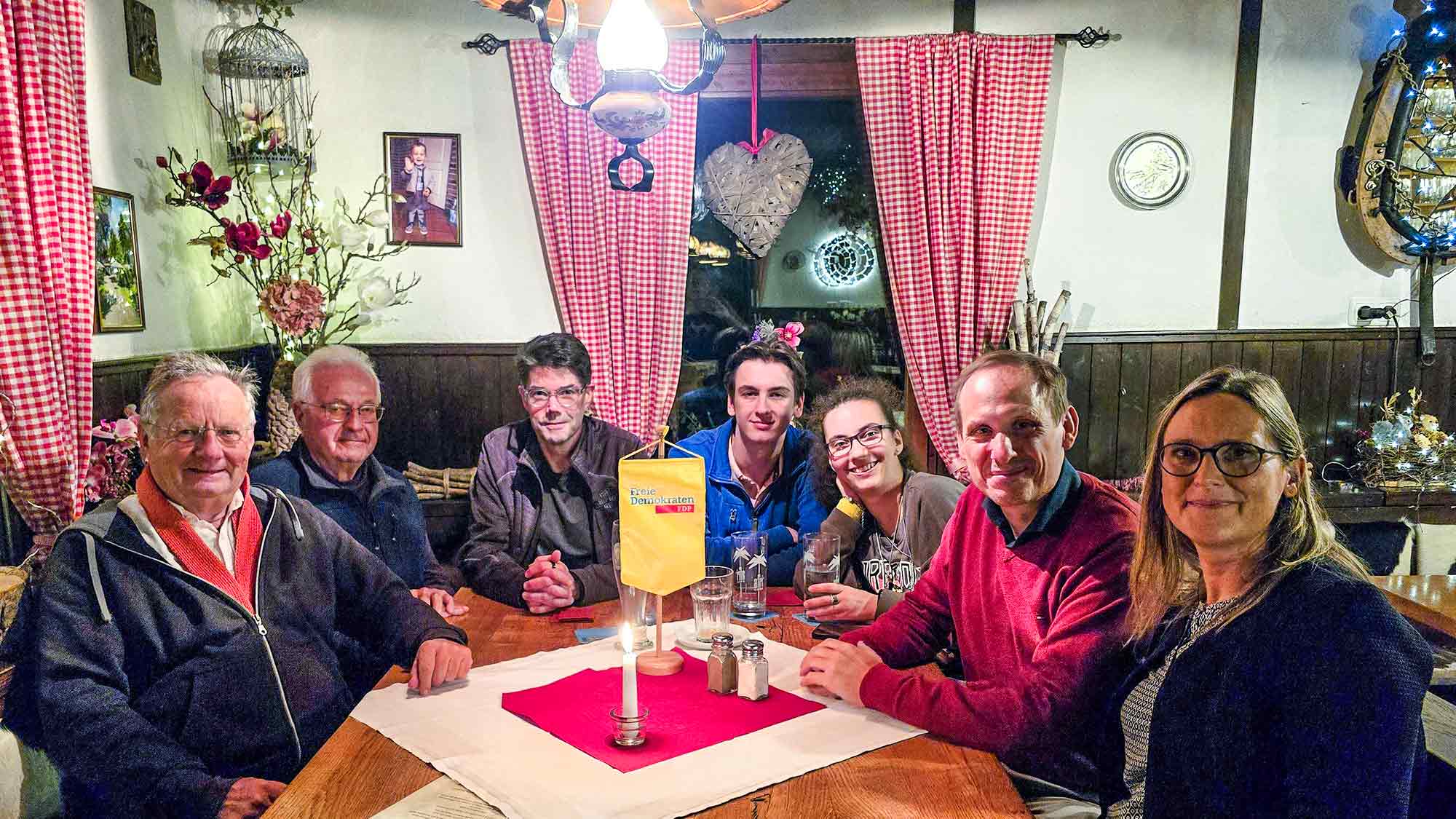 Politik, Gaudi und Lebensfreude in Haar – liberaler Herbststammtisch auch in diesem Jahr gut besucht