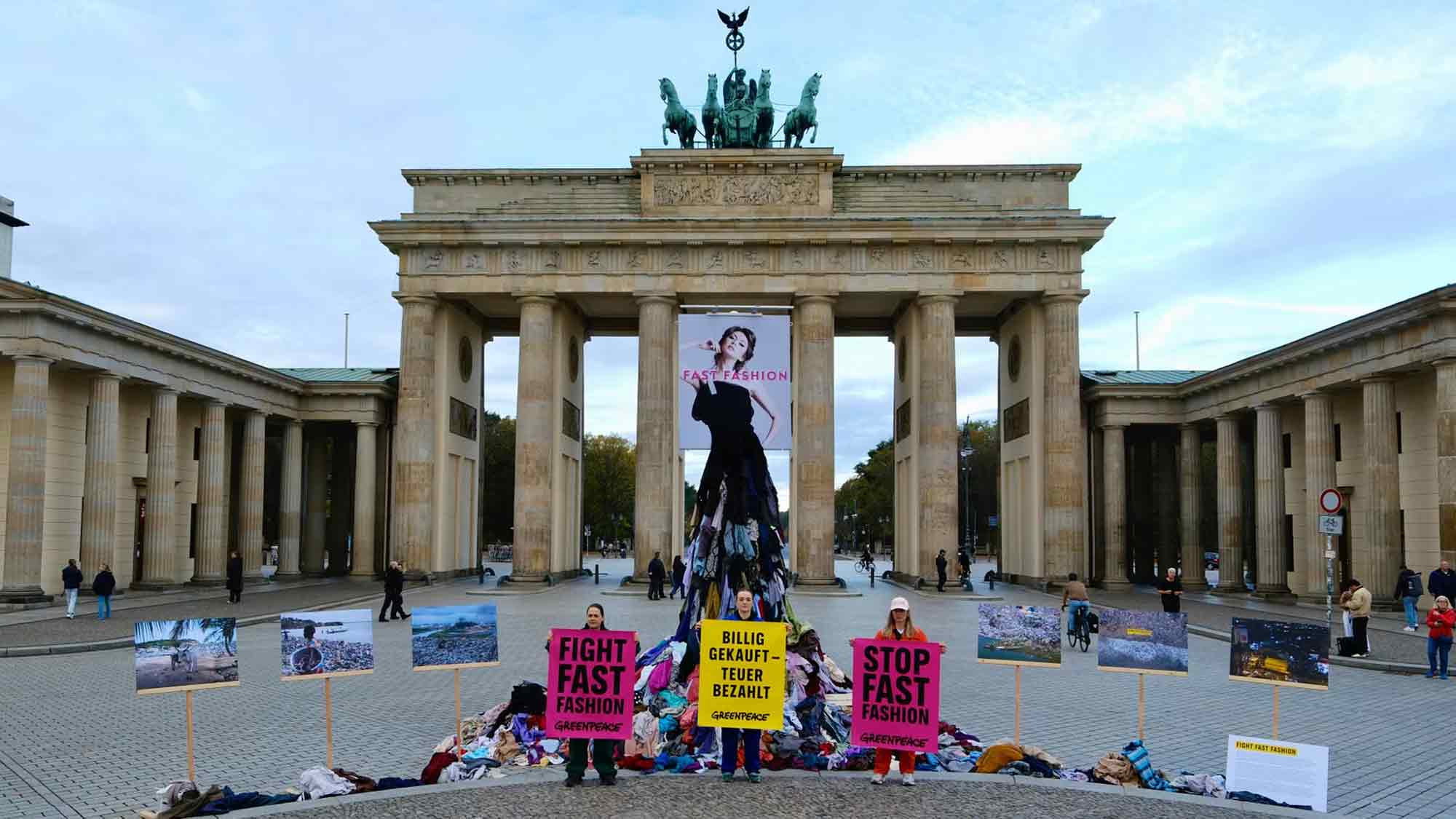 Greenpeace Rechtsgutachten: Anti Fast Fashion Gesetz auch in Deutschland möglich Greenpeace Rechtsgutachten: Anti Fast Fashion Gesetz auch in Deutschland möglich