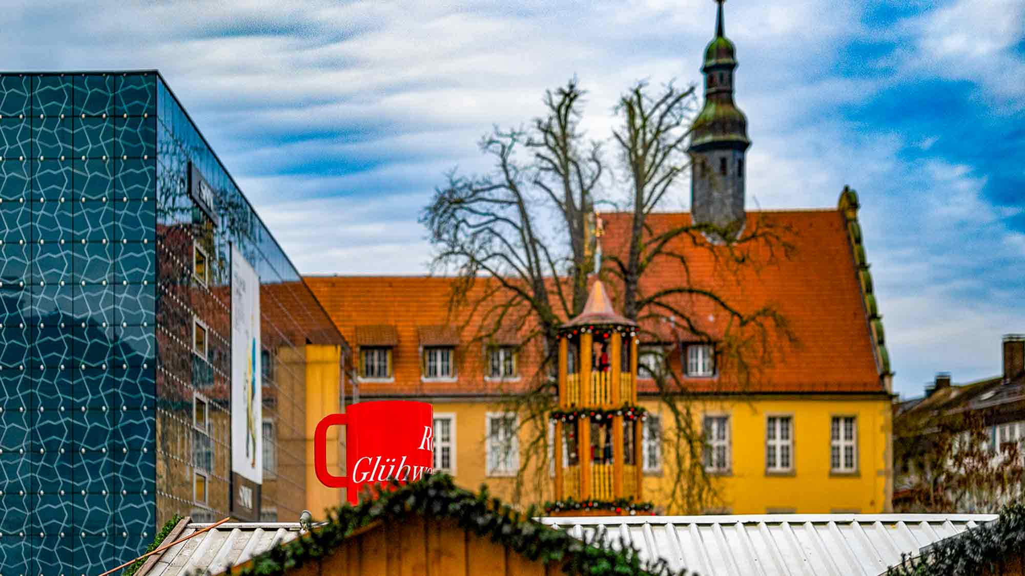 NOW Commons: Gütersloher Weihnachtsmarkt, Roggi’s Glühweinstübchen, ehemaliges Karstadt Kaufhaus, Altes Amtsgericht NOW Commons: Gütersloher Weihnachtsmarkt, Roggi’s Glühweinstübchen, ehemaliges Karstadt Kaufhaus, Altes Amtsgericht