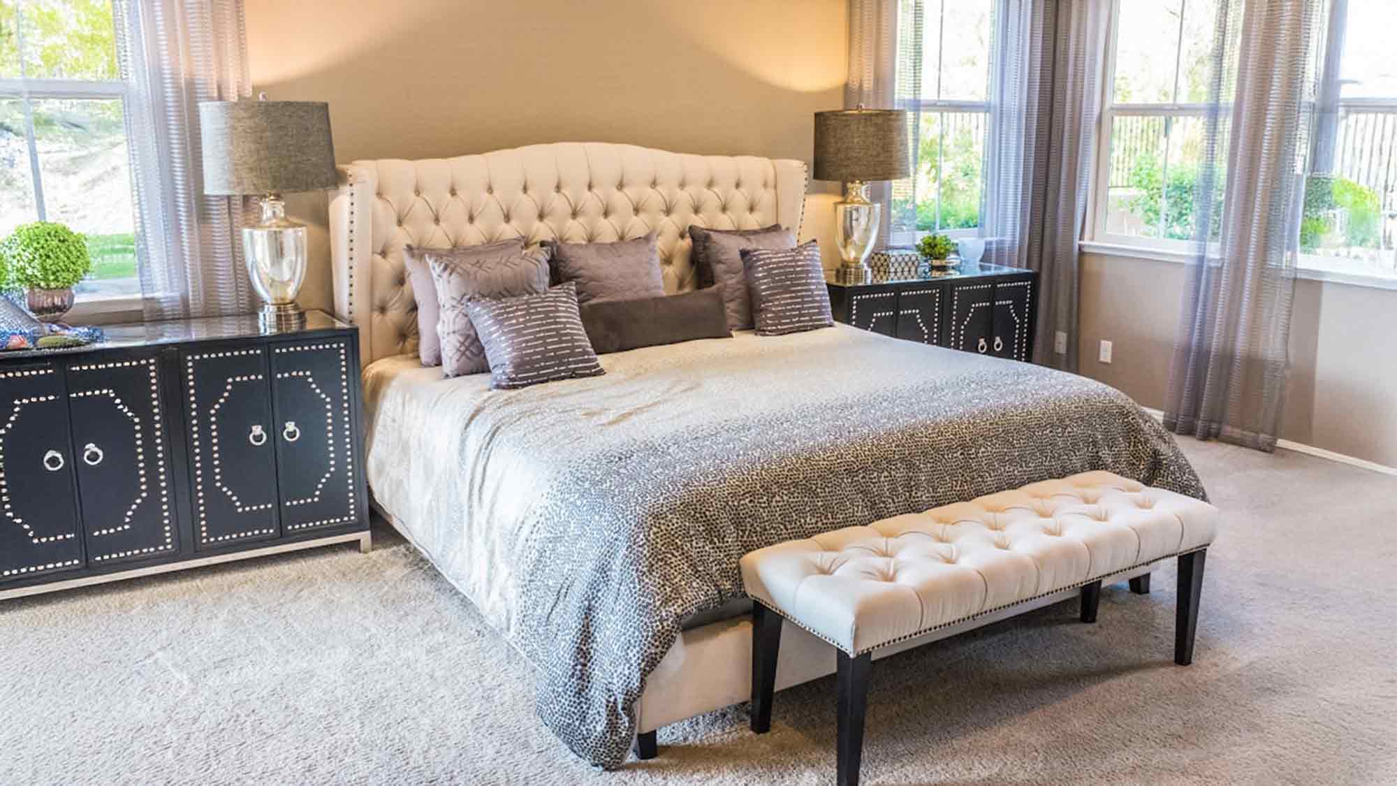Ein Bett für zwei Personen kaufen – wie kann man das richtige Ehebett auswählen? Ein Bett für zwei Personen kaufen – wie kann man das richtige Ehebett auswählen?