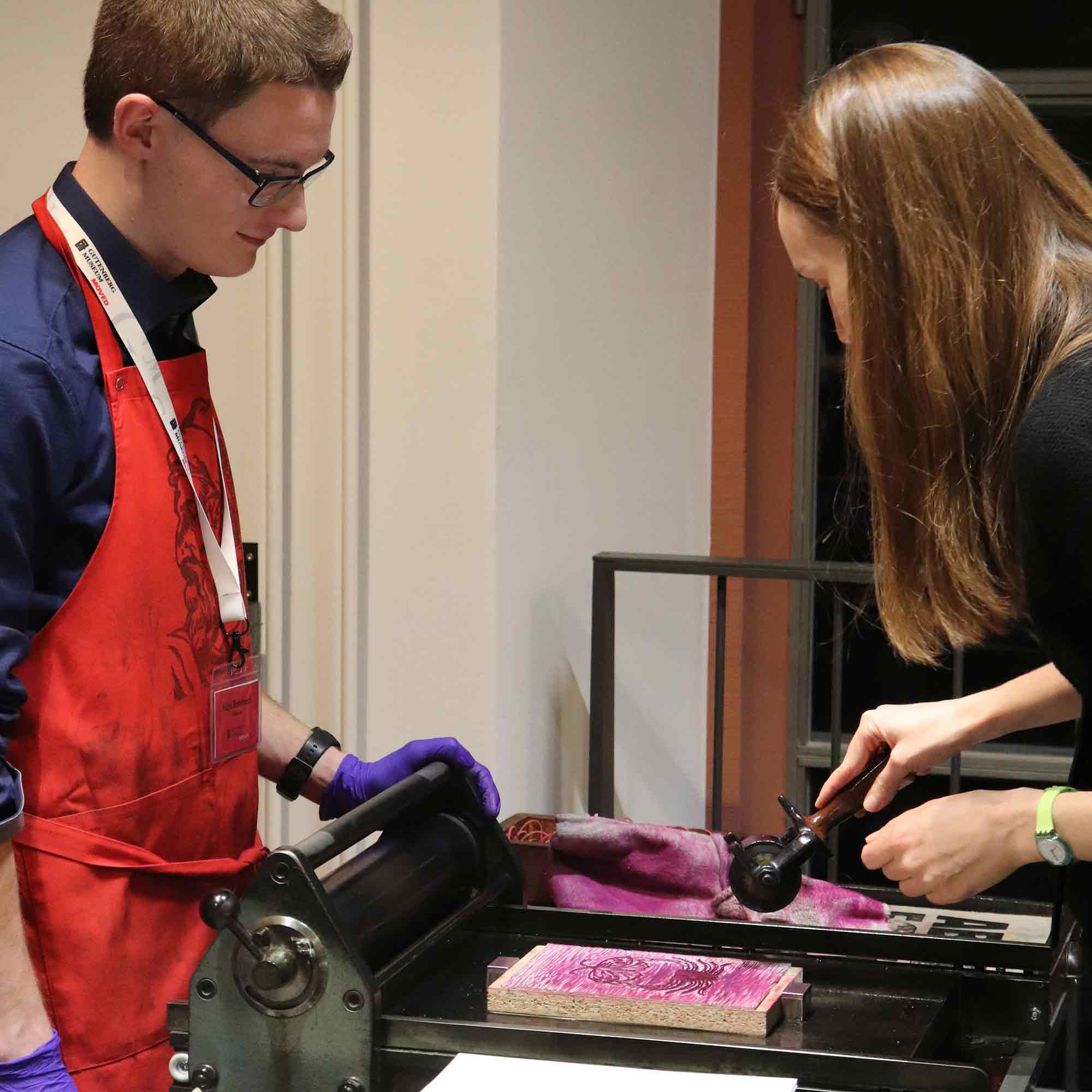 Gutenberg Museum Mainz: letzte Chance – geführter Rundgang durch die Sonderausstellung »Ich drucke!« mit Druckaktion, 19. Februar 2026 Gutenberg Museum Mainz: letzte Chance – geführter Rundgang durch die Sonderausstellung »Ich drucke!« mit Druckaktion, 19. Februar 2026