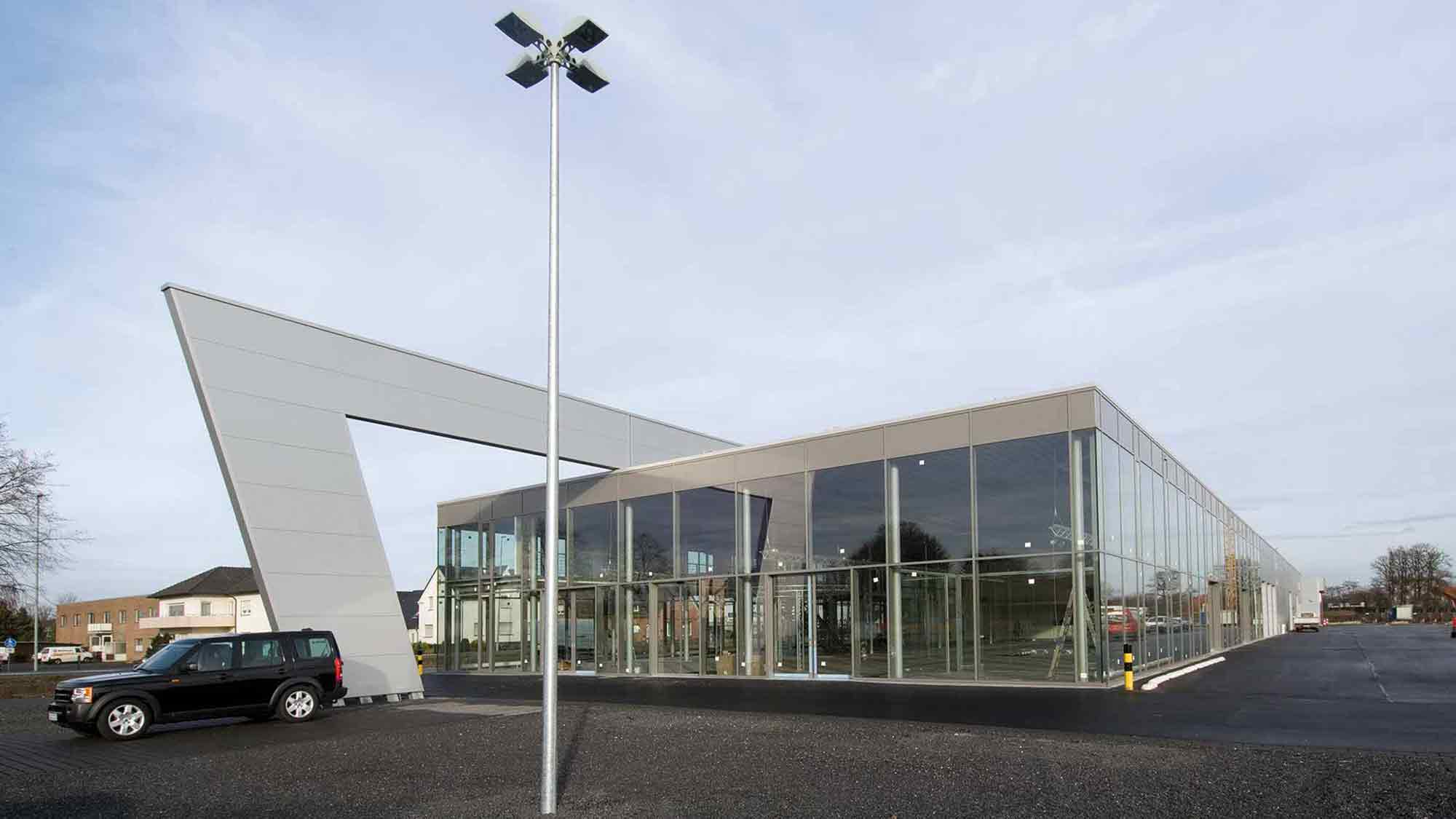 KWS History: Stadtgeschichte Gütersloh – am 21. Januar 2008 bezog das Autohaus Markötter sein neues Domizil Auf’m Kampe KWS History: Stadtgeschichte Gütersloh – am 21. Januar 2008 bezog das Autohaus Markötter sein neues Domizil Auf’m Kampe