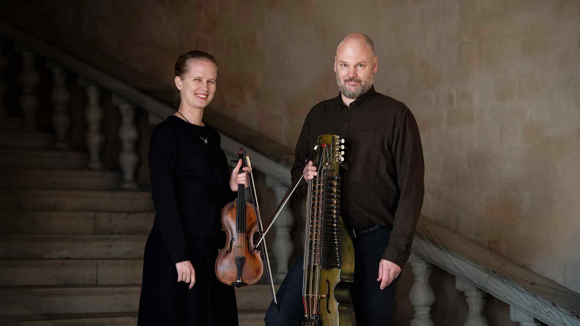 Kulturbahnhof Hamm: Aus alt mach neu – moderner Folk mit Barockgeige und Nyckelharpa, 17. März 2026 Kulturbahnhof Hamm: Aus alt mach neu – moderner Folk mit Barockgeige und Nyckelharpa, 17. März 2026