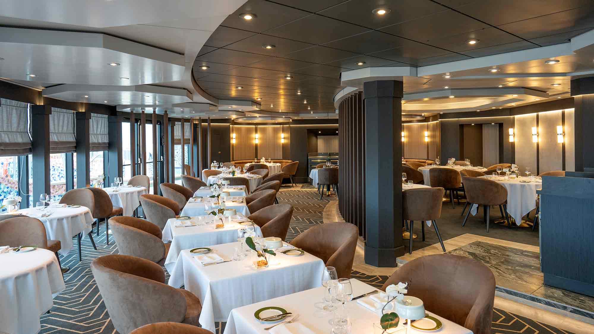 MSC Cruises modernisiert die MSC Yacht Club Restaurants auf allen Schiffen der »Fantasia« Klasse MSC Cruises modernisiert die MSC Yacht Club Restaurants auf allen Schiffen der »Fantasia« Klasse