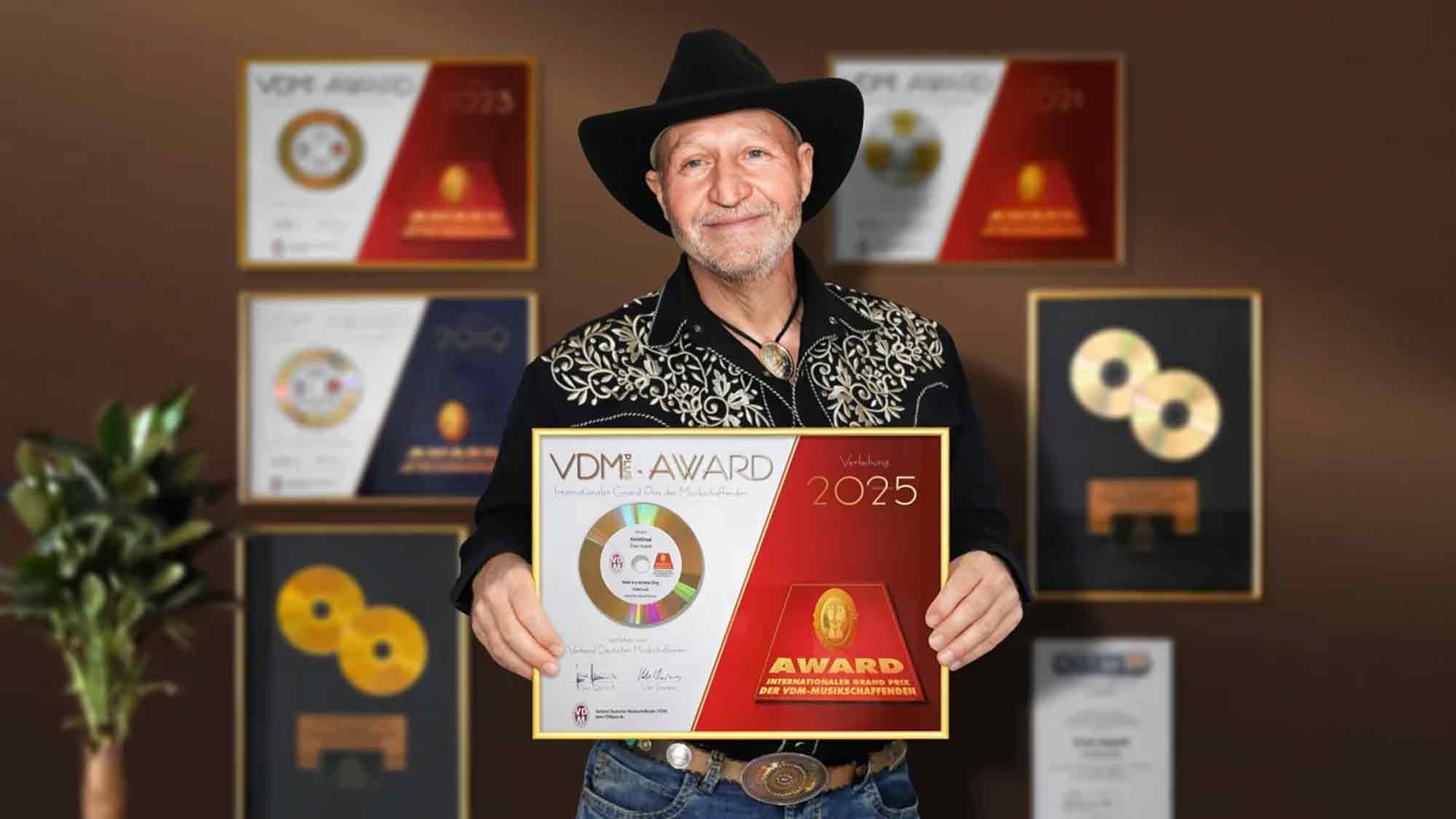 »HolleGreat« erhält »Musik Award 2025« – 4. Goldene CD fürs bayerische Gefühl »HolleGreat« erhält »Musik Award 2025« – 4. Goldene CD fürs bayerische Gefühl