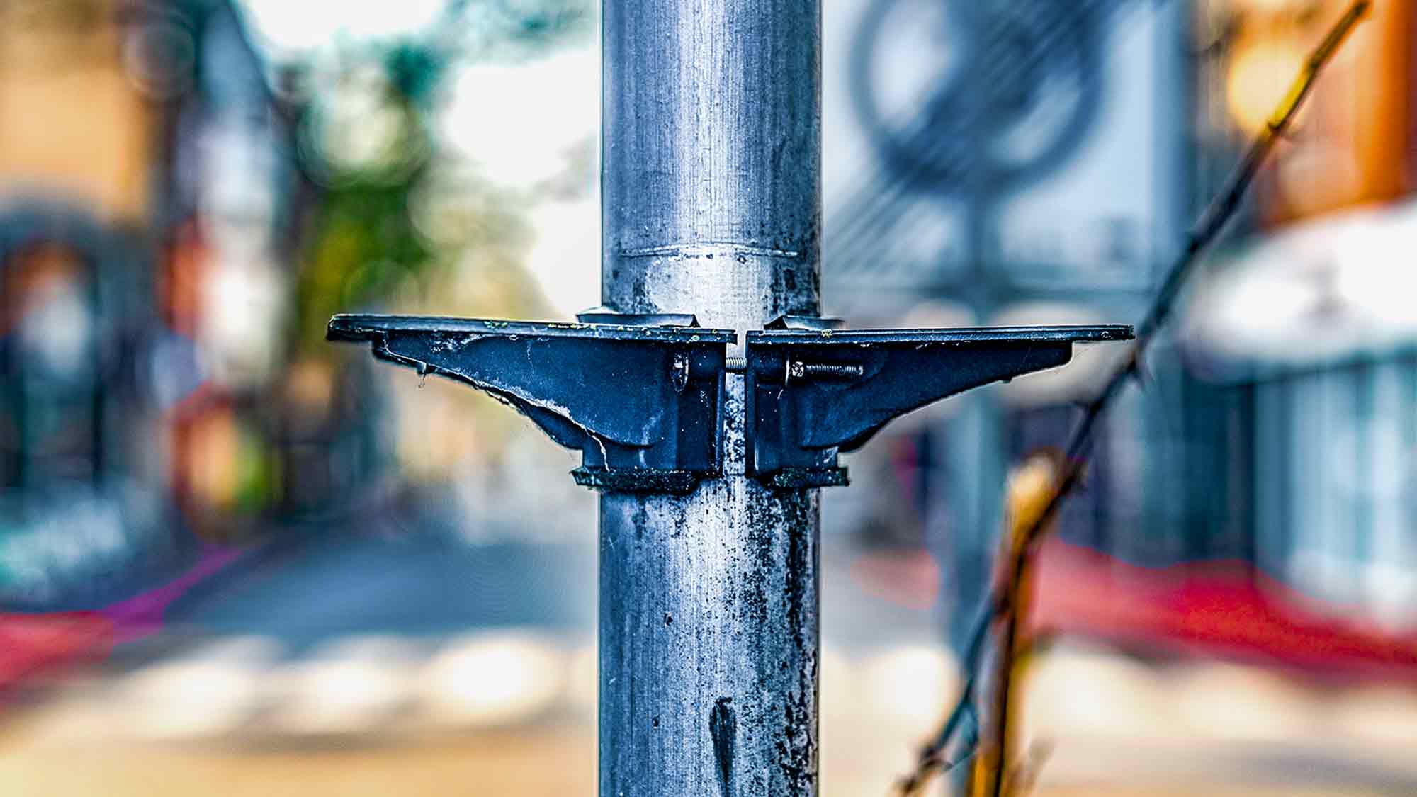 NOW Vorschlag für Gütersloh: Plastikaufnahmen für Blumenampeln entfernen
