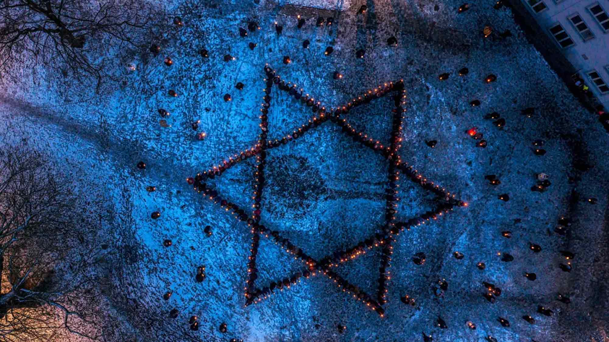 Kunstprojekt gegen Antisemitismus im Öffentlichen Raum: Ausstellungen in Hamburg ab dem 29. Mai 2026 Kunstprojekt gegen Antisemitismus im Öffentlichen Raum: Ausstellungen in Hamburg ab dem 29. Mai 2026