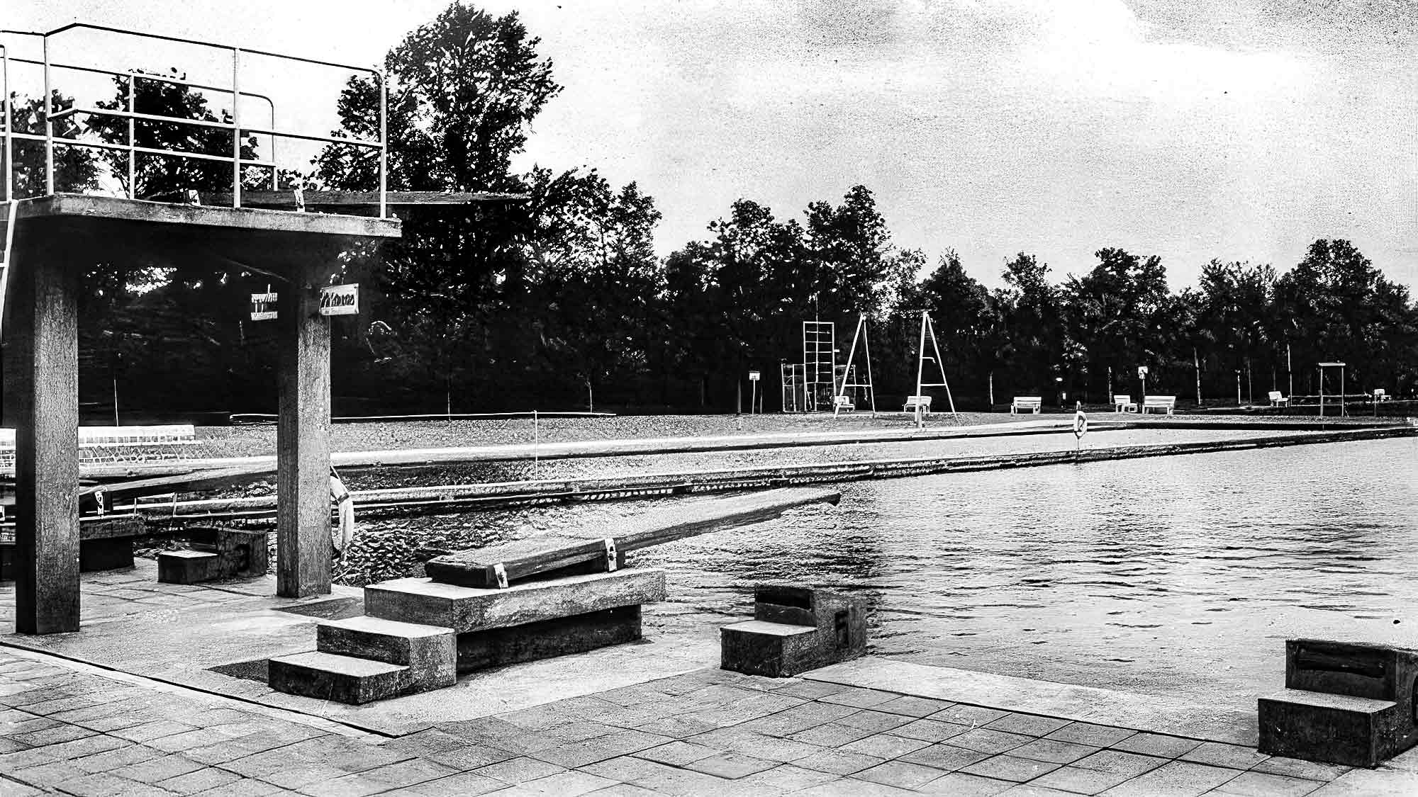 KWS History: Stadtgeschichte Gütersloh – das Parkbad Gütersloh – vom modernen Freibad zum Denkmal KWS History: Stadtgeschichte Gütersloh – das Parkbad Gütersloh – vom modernen Freibad zum Denkmal