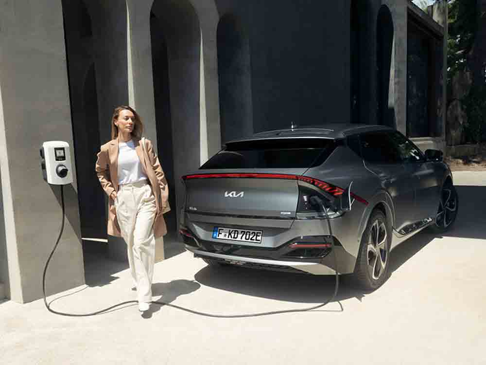 Kia und »Havas Media« machen ultraschnelle Ladezeit des neuen »EV6« im TV in Echtzeit erlebbar Kia und »Havas Media« machen ultraschnelle Ladezeit des neuen »EV6« im TV in Echtzeit erlebbar