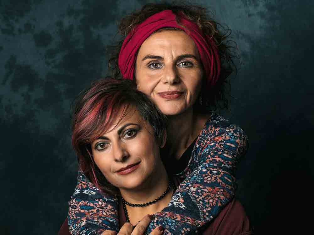 Italienische Musikgeschichte im Theater Gütersloh: »Klangkosmos Weltmusik« – »Assurd«, Neapolitanische Lieder Italienische Musikgeschichte im Theater Gütersloh: »Klangkosmos Weltmusik« – »Assurd«, Neapolitanische Lieder