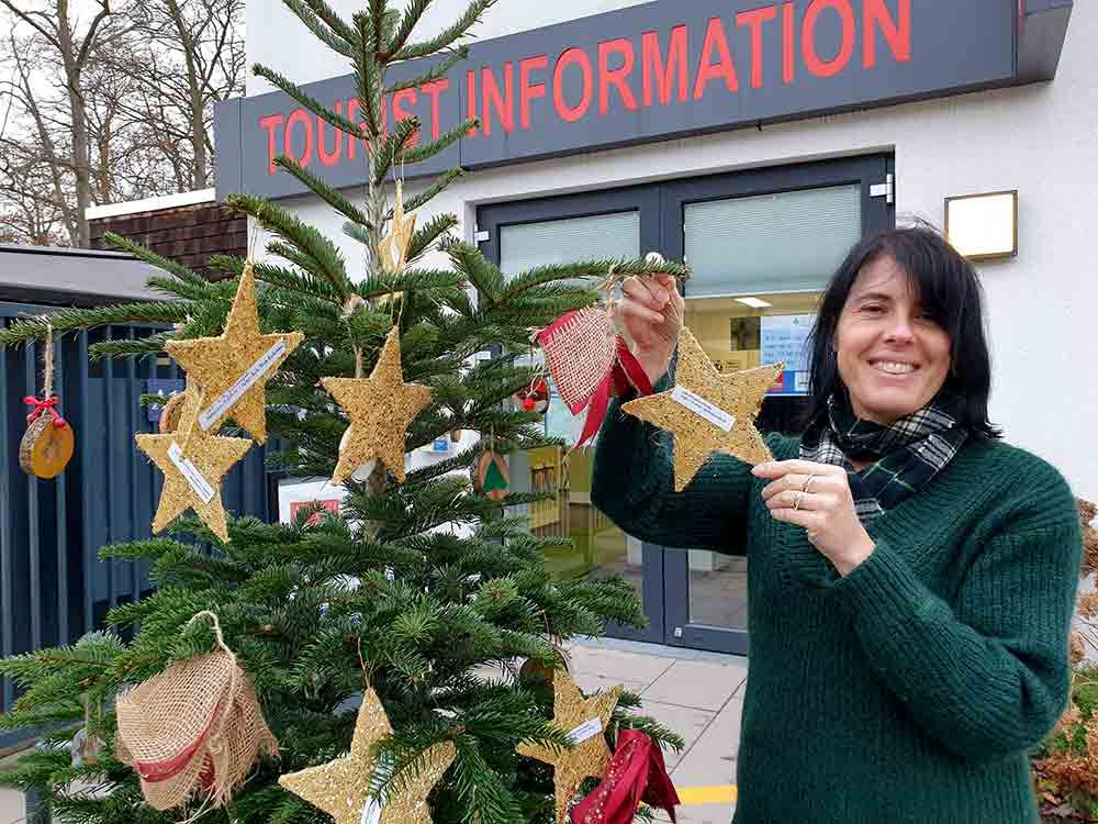 Weihnachtsbaum der Nächstenliebe Hilfsaktion für bedürftige Familien in Bad Lippspringe findet zum zehnten Mal statt
