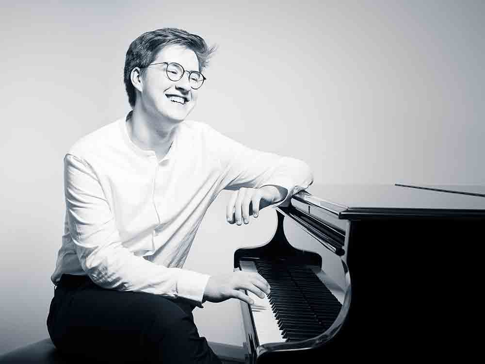 Bielefeld: Junge Sinfoniker mit Werken von Rachmaninow und Tschaikowsky am 9. Januar 2022 in der Rudolf-Oetker-Halle Bielefeld: Junge Sinfoniker mit Werken von Rachmaninow und Tschaikowsky am 9. Januar 2022 in der Rudolf-Oetker-Halle