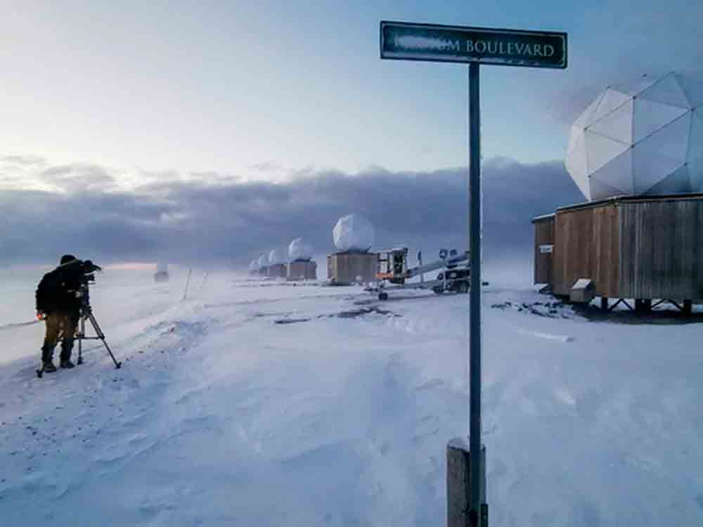 ZDF mit zweiteiliger Reportage über die Arktis, die größte Satellitenstation der Welt auf Svalbard, Spitzbergen ZDF mit zweiteiliger Reportage über die Arktis, die größte Satellitenstation der Welt auf Svalbard, Spitzbergen