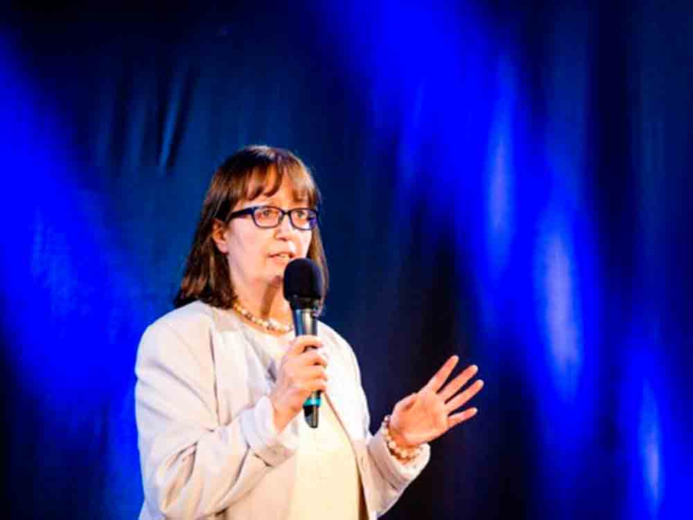 Internationaler Speaker Award für Gesundheitsexpertin beim »Speaker Slam«