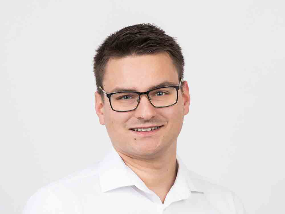 Gütersloh: CDU stellt im Mobilitätsausschuss den Antrag, den Ausbau des Schnellladesäulennetzes voranzutreiben Gütersloh: CDU stellt im Mobilitätsausschuss den Antrag, den Ausbau des Schnellladesäulennetzes voranzutreiben