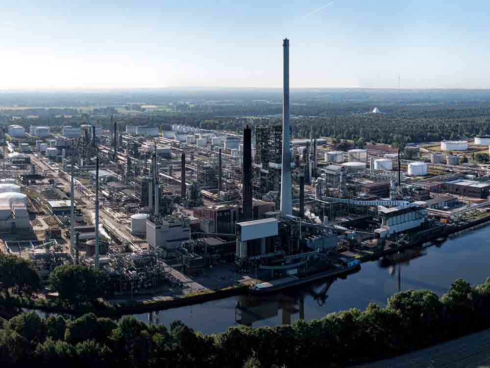 BP, erste industrielle Produktionsstätte für Biokerosin in Deutschland BP, erste industrielle Produktionsstätte für Biokerosin in Deutschland