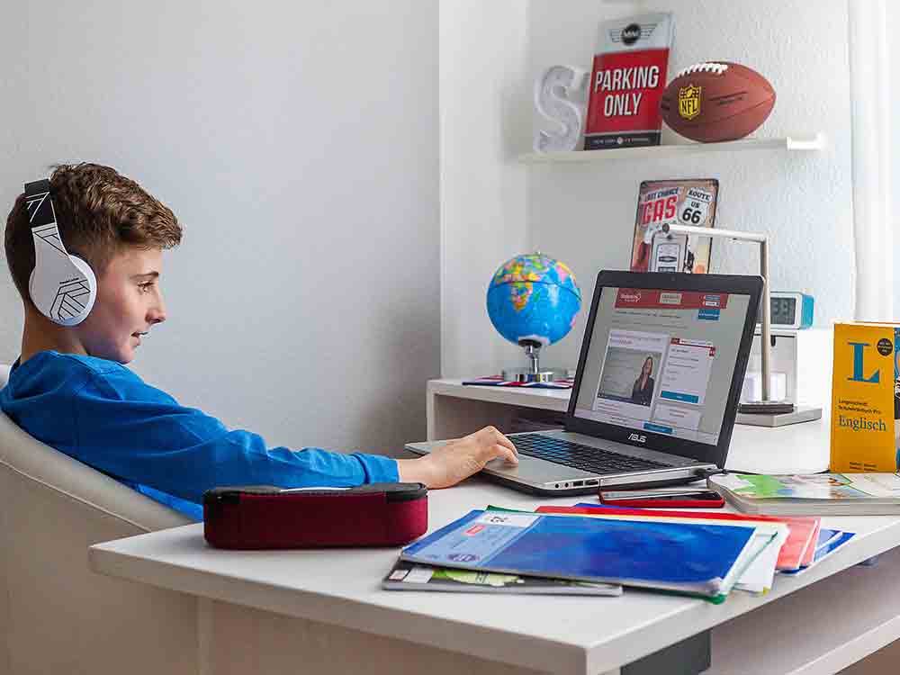Erste Hilfe bei Lernlücken, Nachhilfeinstitut Studienkreis in Gütersloh lädt zu kostenlosen Online Kursen für Mathe, Deutsch und Englisch ein Erste Hilfe bei Lernlücken, Nachhilfeinstitut Studienkreis in Gütersloh lädt zu kostenlosen Online Kursen für Mathe, Deutsch und Englisch ein