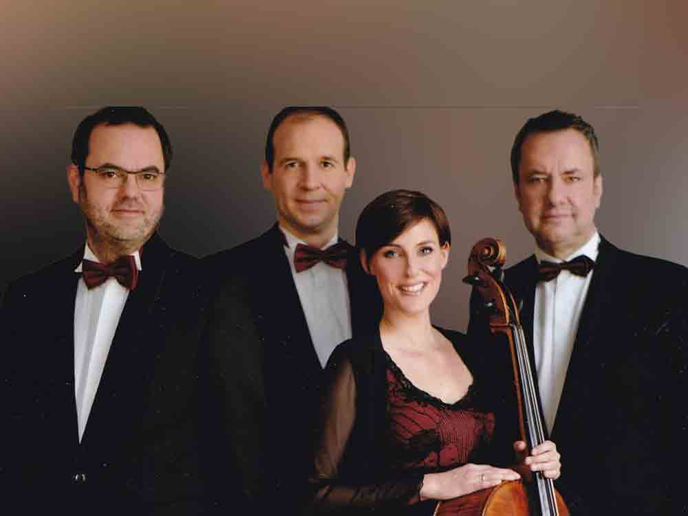 Beckum, Ulrich Noethen und das Reinhold Quartett, »Die sieben letzten Worte unseres Erlösers am Kreuze« von Joseph Haydn