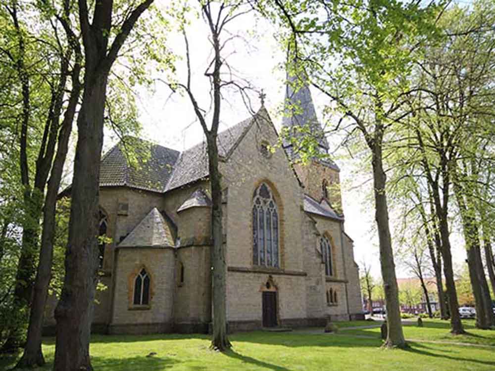 Gütersloh, Rücktritt der ehrenamtlichen Mitglieder des Presbyteriums der Evangelischen Kirchengemeinde Isselhorst Gütersloh, Rücktritt der ehrenamtlichen Mitglieder des Presbyteriums der Evangelischen Kirchengemeinde Isselhorst