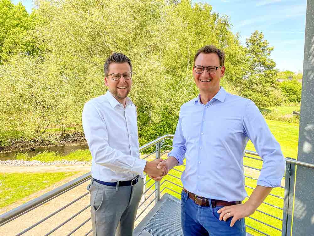 Neuer Geschäftsführer ist in OWL ein »alter Bekannter«, Matthias Vinnemeier wechselt von der Wirtschaftsförderung zum Neuland Campus Neuer Geschäftsführer ist in OWL ein »alter Bekannter«, Matthias Vinnemeier wechselt von der Wirtschaftsförderung zum Neuland Campus