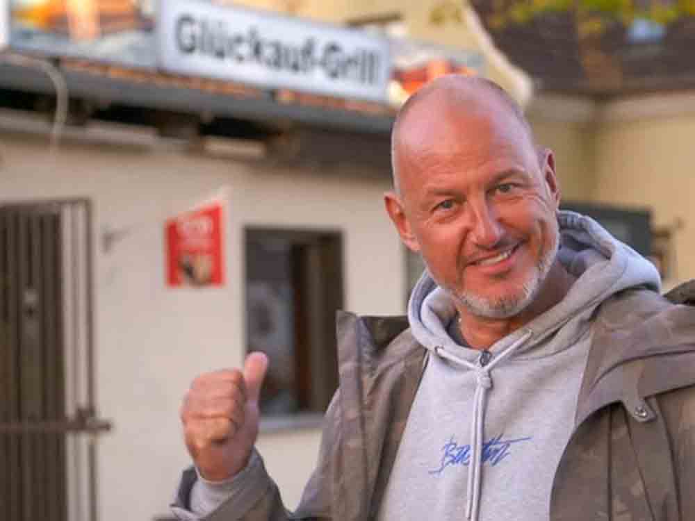 Kann Frank Rosin das Lebenswerk seiner Mutter retten? Neue Folgen von »Rosins Restaurants« ab Donnerstag, 20.15 Uhr, bei Kabel Eins Kann Frank Rosin das Lebenswerk seiner Mutter retten? Neue Folgen von »Rosins Restaurants« ab Donnerstag, 20.15 Uhr, bei Kabel Eins