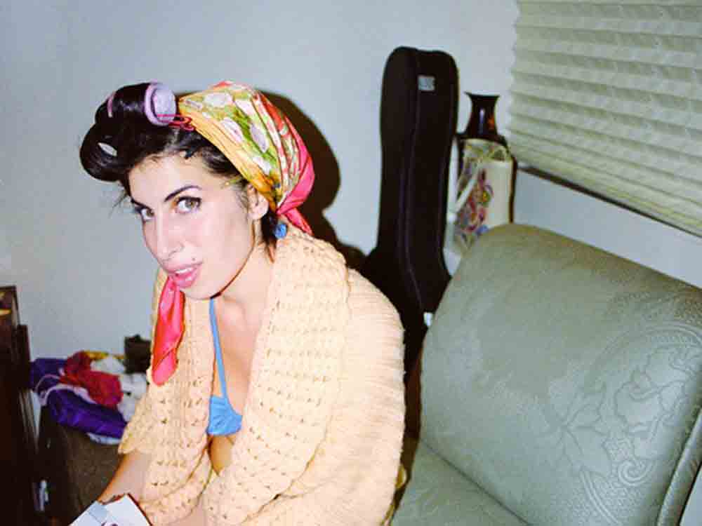Bikiniartmuseum, Sonderausstellung »Amy Winehouse – zwischen Blues und Bikini«, 23. Juli 2022 bis 31. März 2023 Bikiniartmuseum, Sonderausstellung »Amy Winehouse – zwischen Blues und Bikini«, 23. Juli 2022 bis 31. März 2023