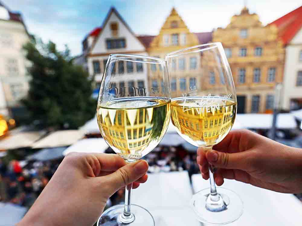 Festtage für Weingenuss, Bielefelder Weinmarkt lädt vom 6. bis zum 11. September 2022 in die Altstadt Festtage für Weingenuss, Bielefelder Weinmarkt lädt vom 6. bis zum 11. September 2022 in die Altstadt